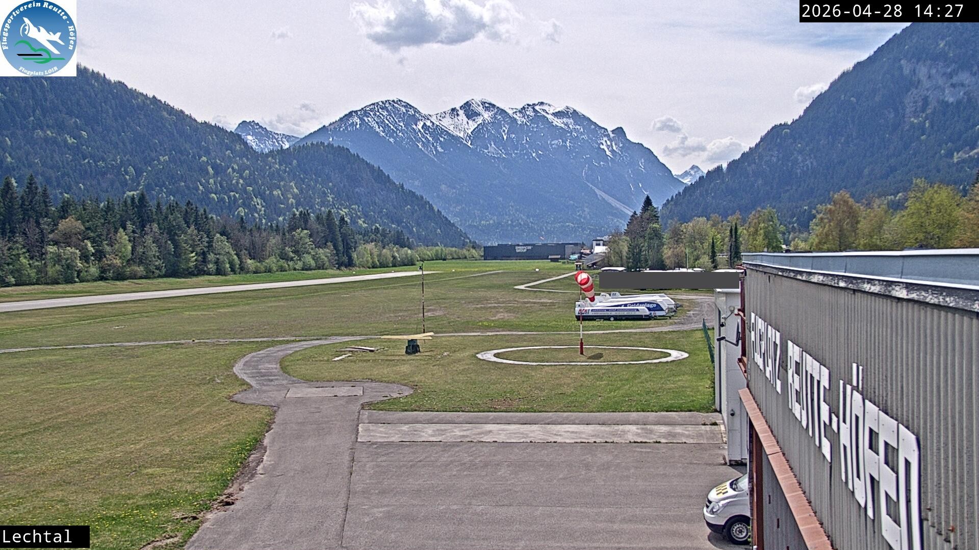 Archived image Webcam Hoefen airport, Tyrol