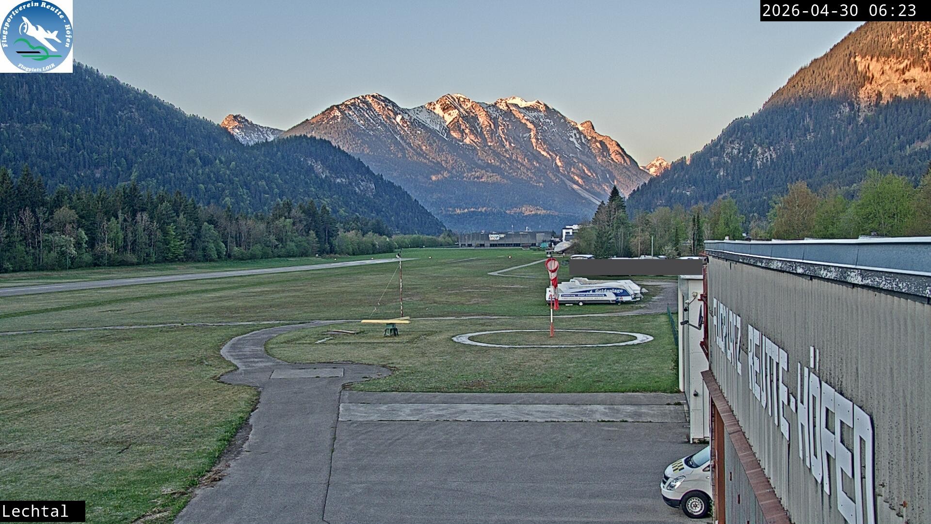 Archiv Foto Webcam Flugplatz Höfen, Tirol