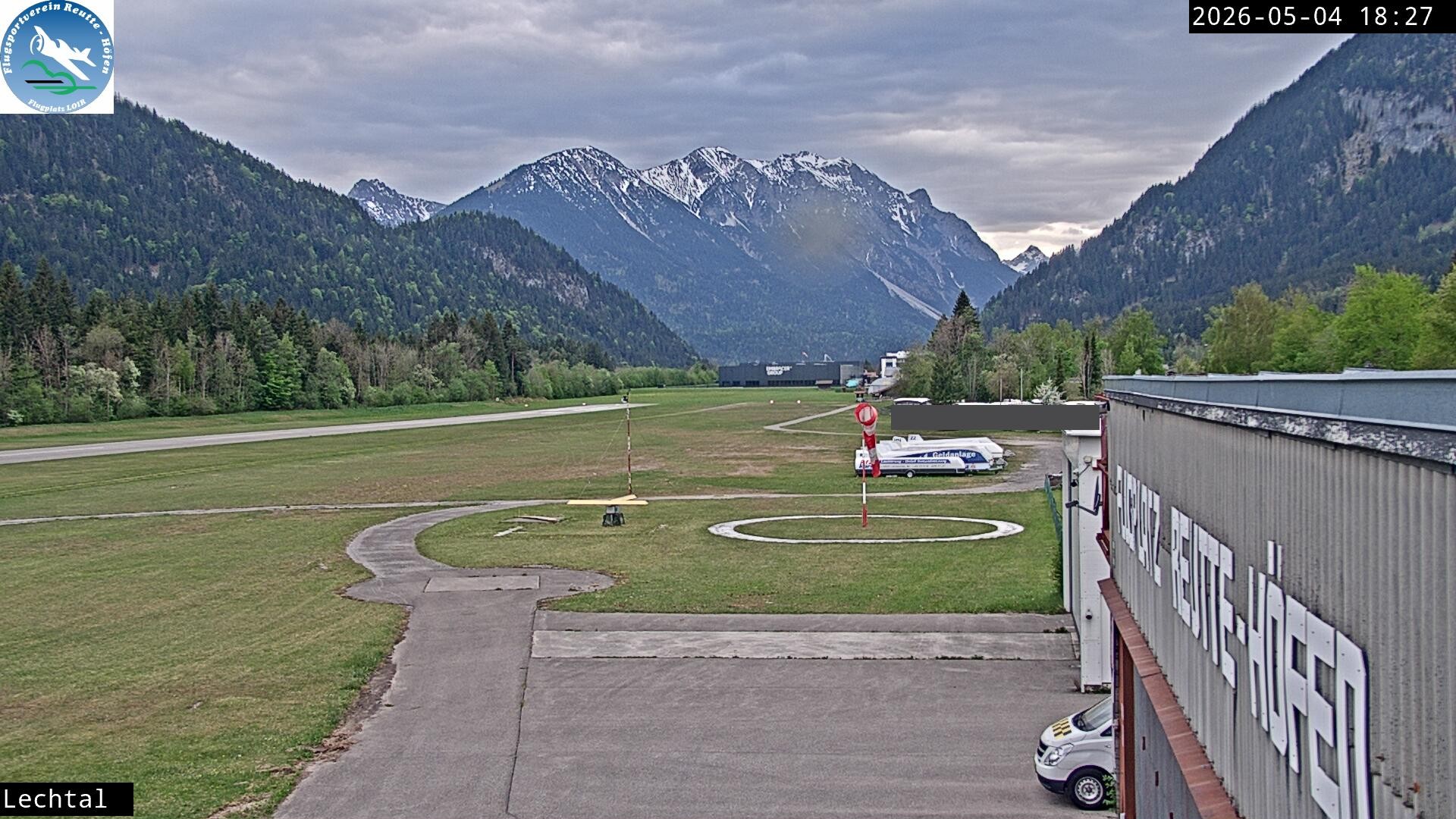 Archiv Foto Webcam Flugplatz Höfen, Tirol