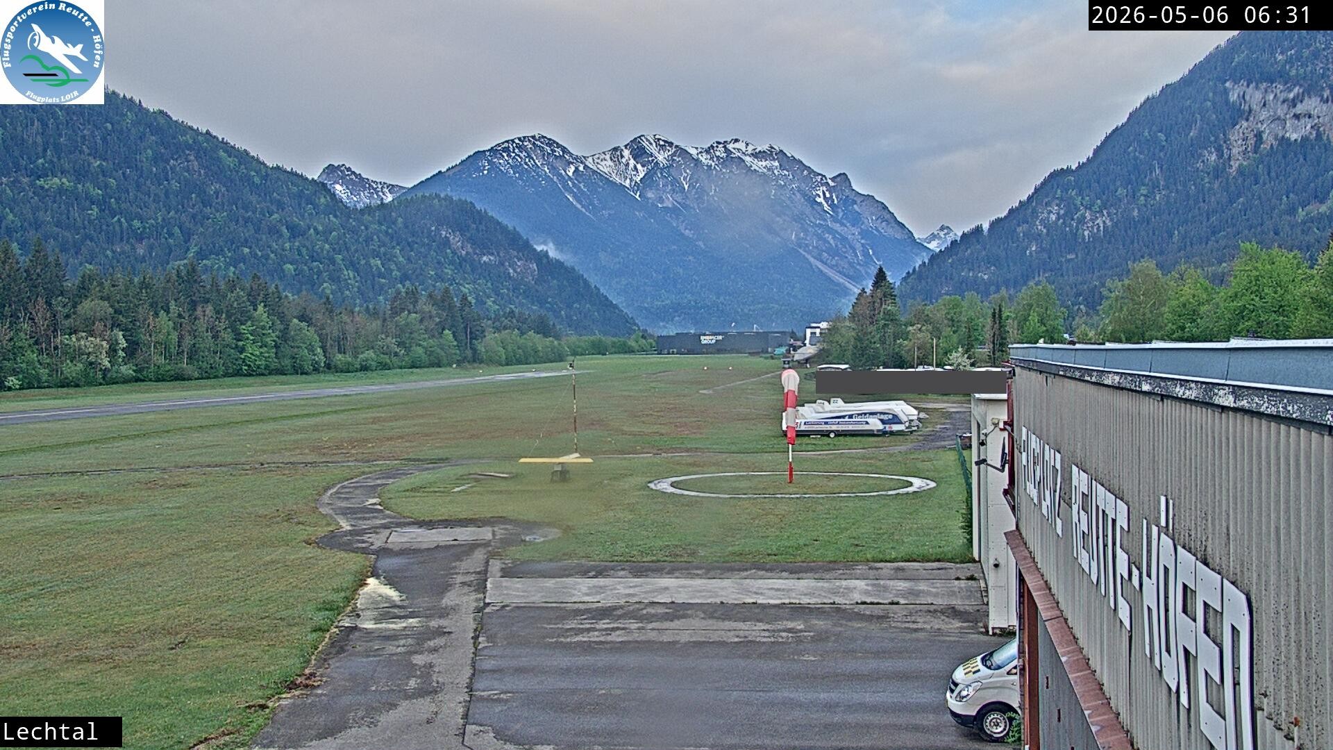 Archiv Foto Webcam Flugplatz Höfen, Tirol