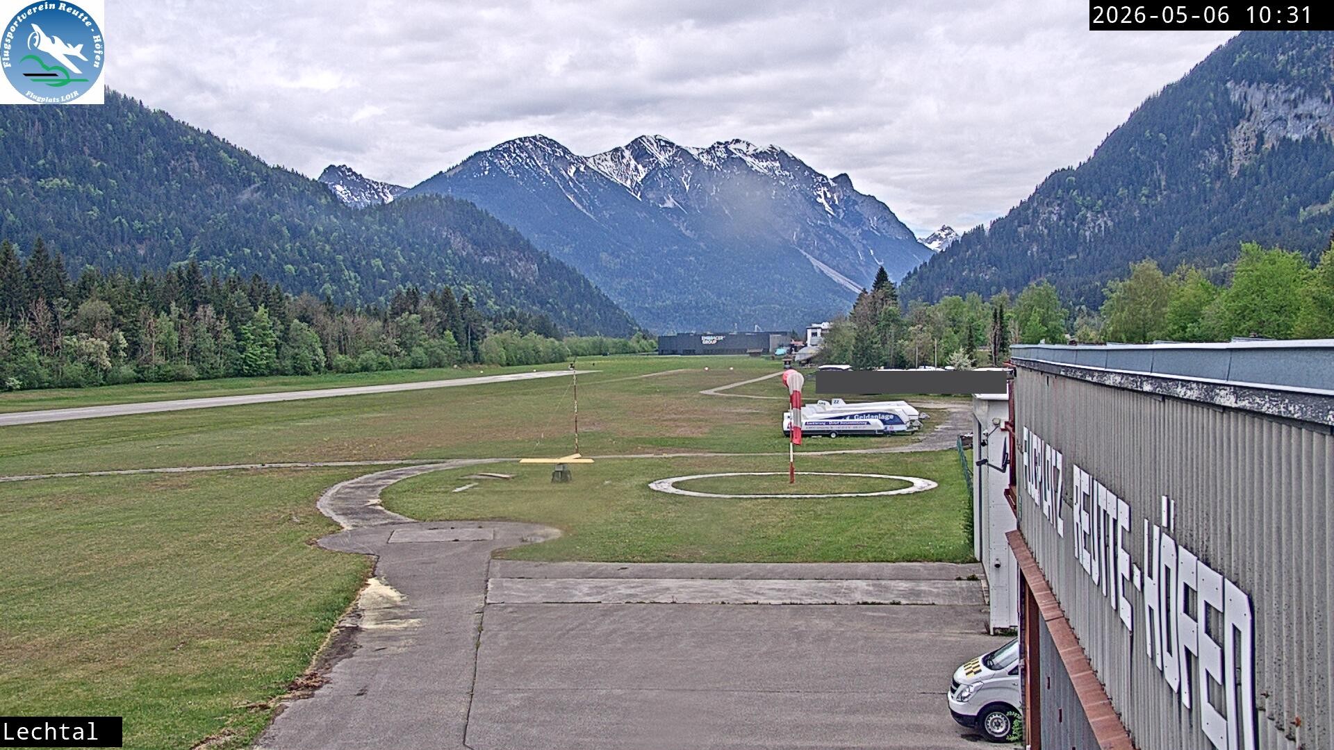 Archiv Foto Webcam Flugplatz Höfen, Tirol