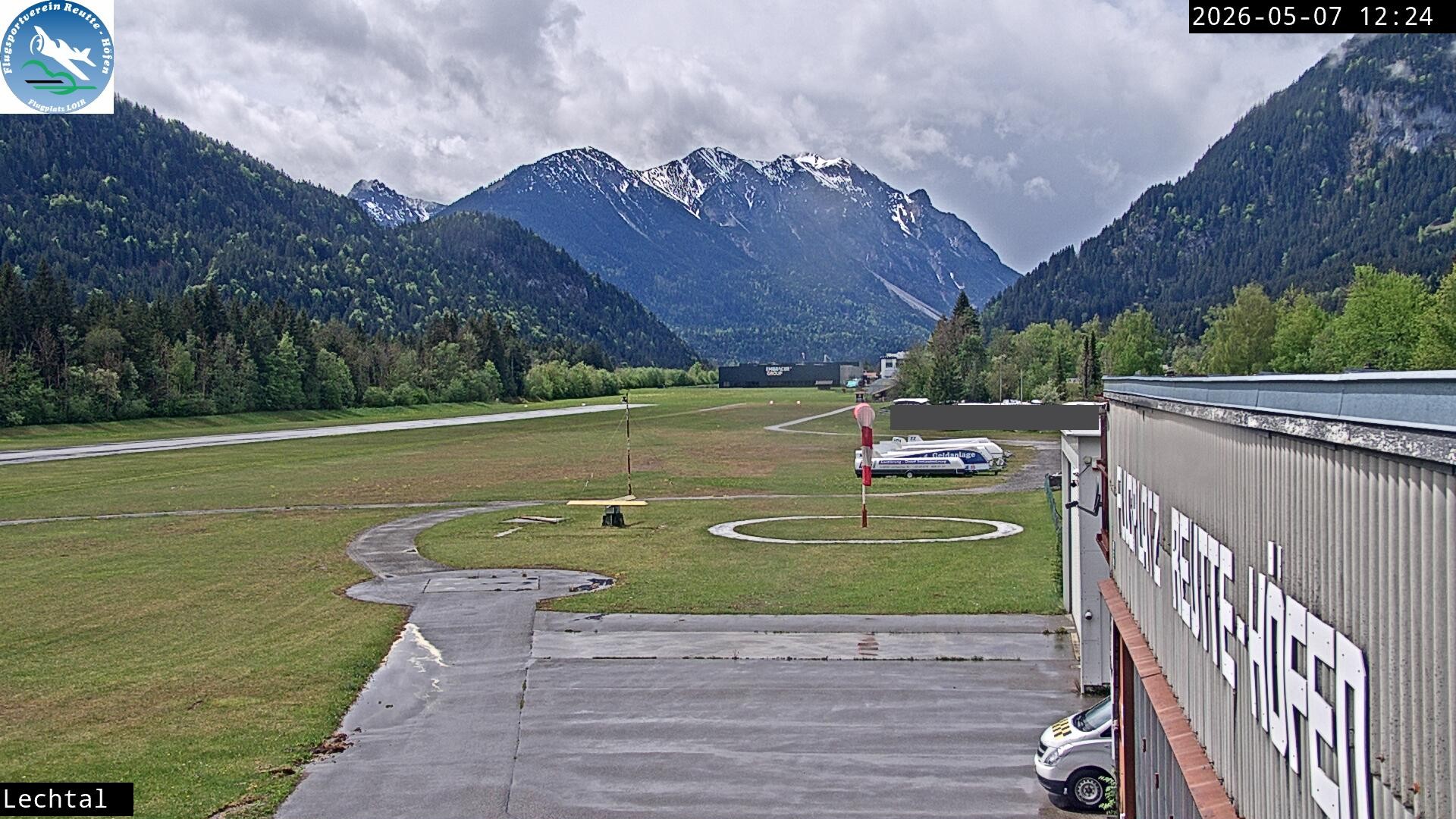 Archiv Foto Webcam Flugplatz Höfen, Tirol