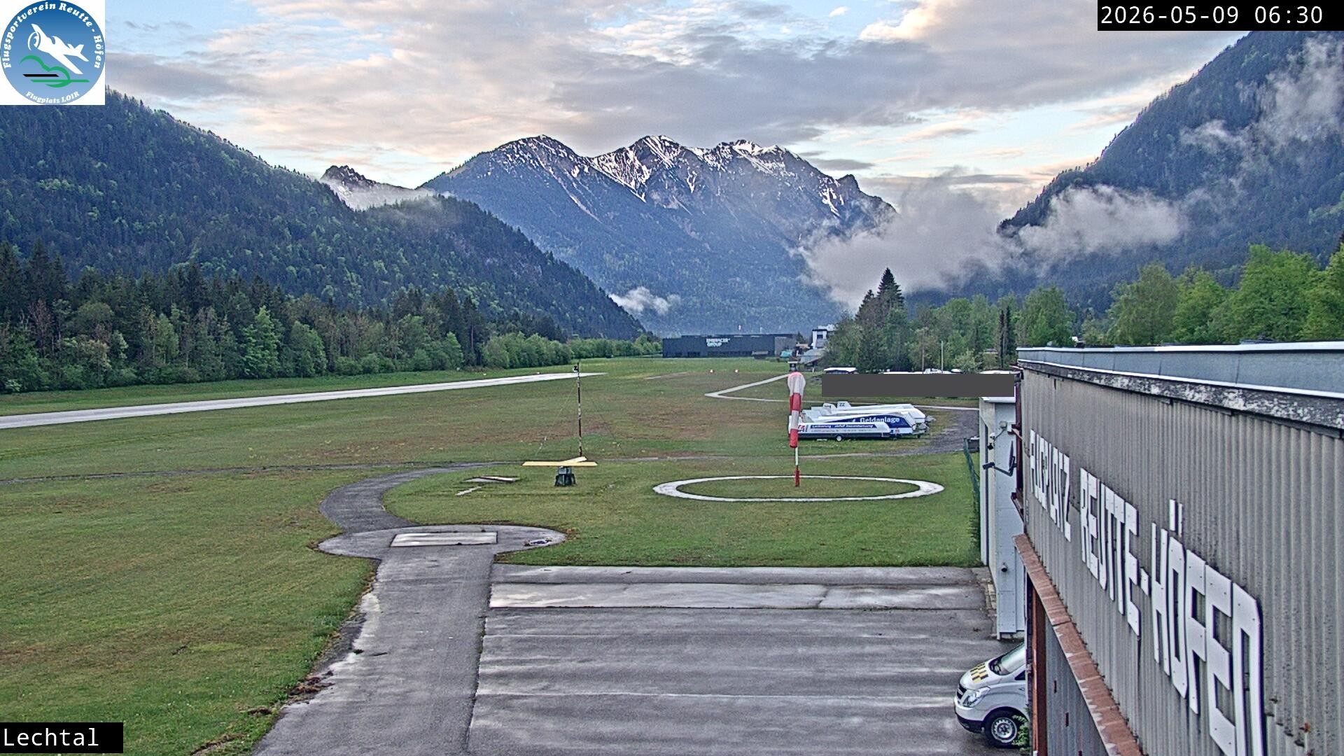 Archiv Foto Webcam Flugplatz Höfen, Tirol