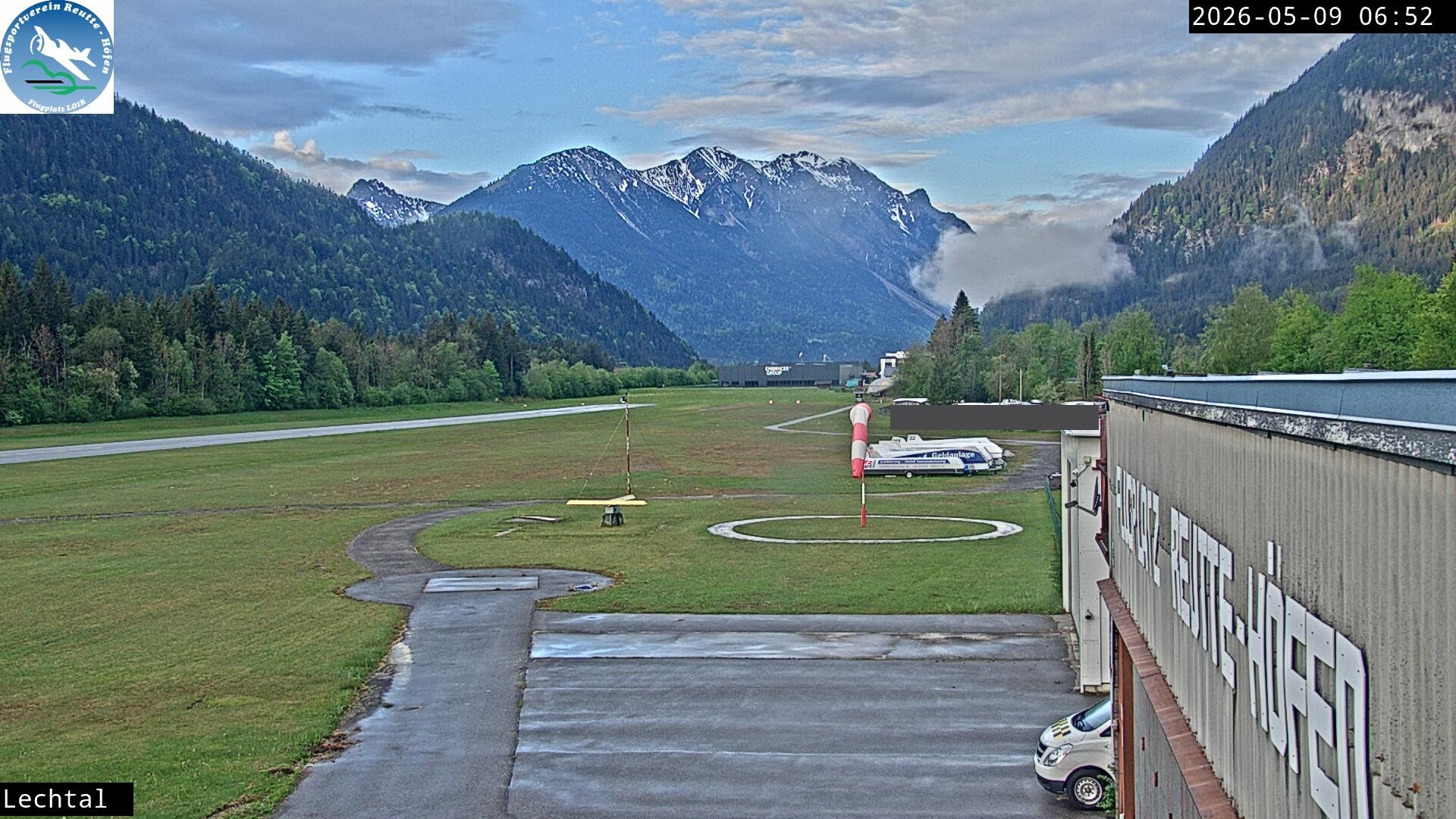 Archiv Foto Webcam Flugplatz Höfen, Tirol