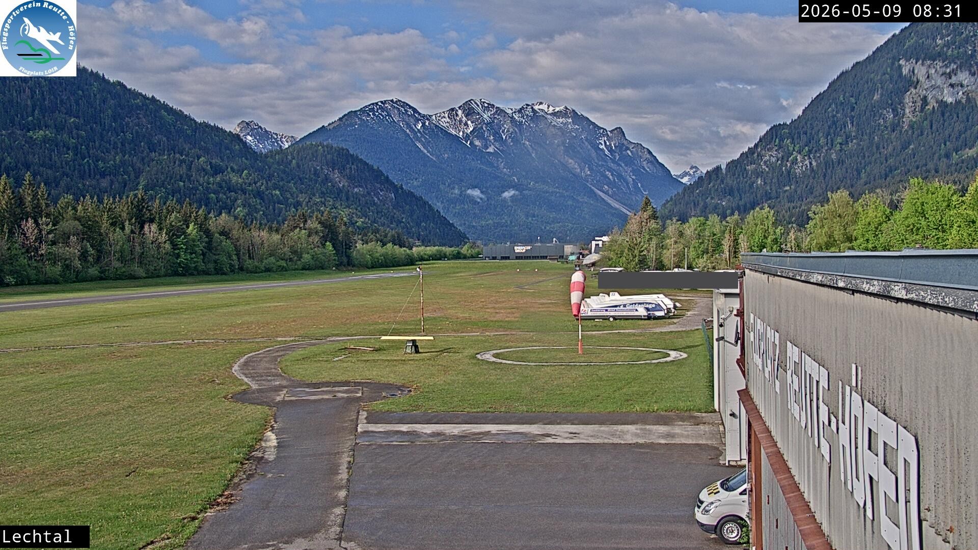 Archiv Foto Webcam Flugplatz Höfen, Tirol