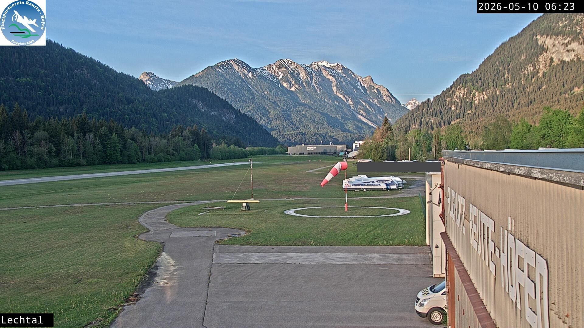 Archiv Foto Webcam Flugplatz Höfen, Tirol