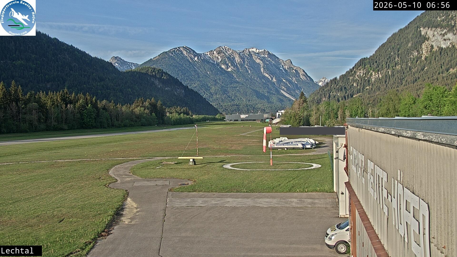 Archiv Foto Webcam Flugplatz Höfen, Tirol