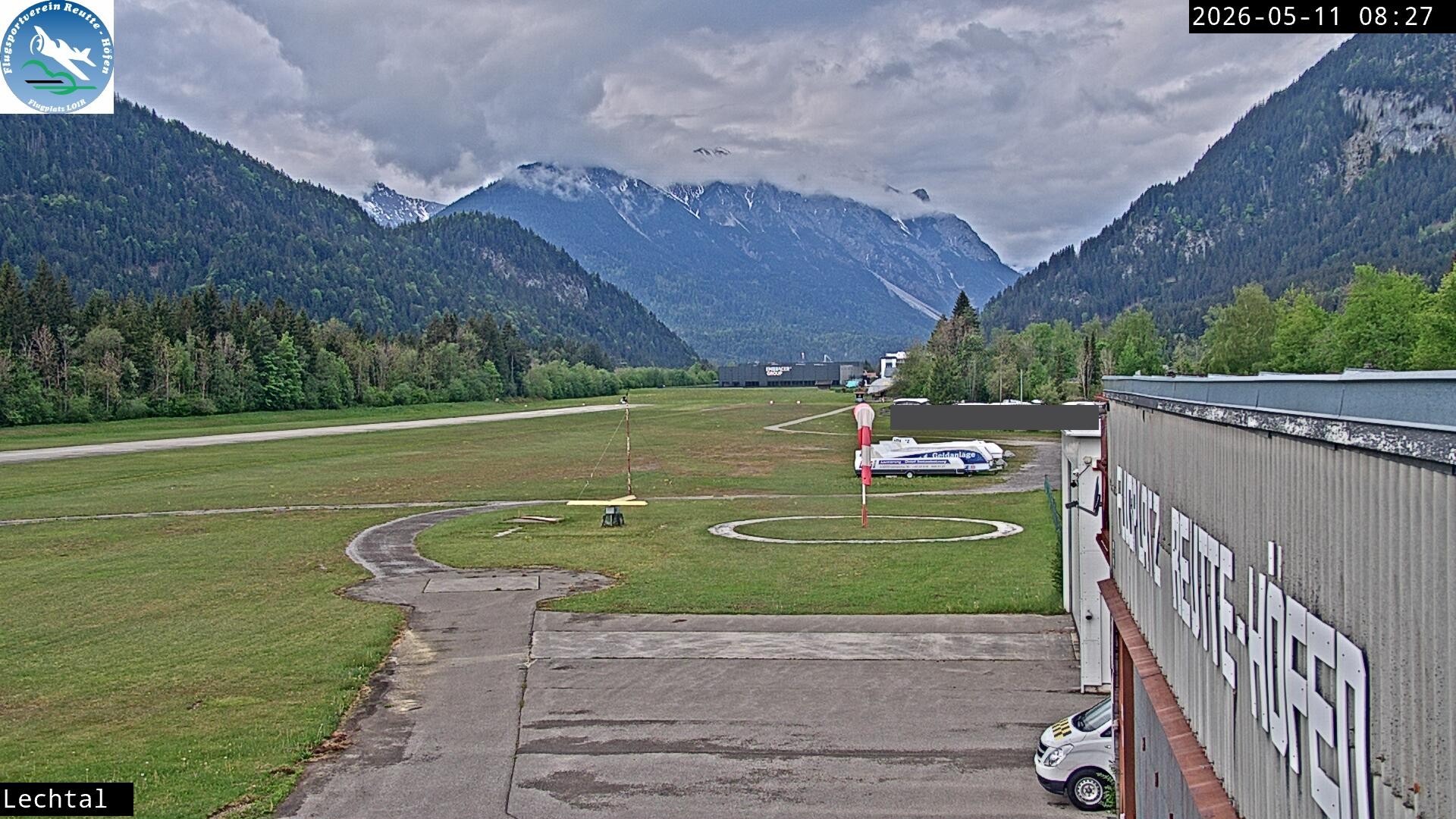 Archived image Webcam Hoefen airport, Tyrol