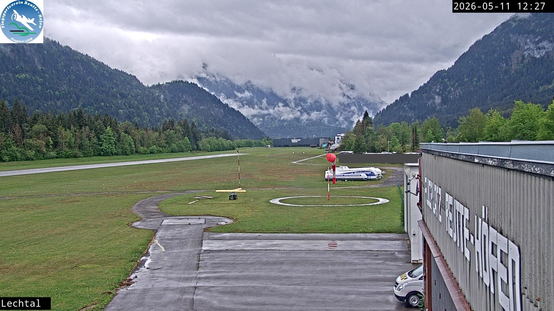 Archived image Webcam Hoefen airport, Tyrol