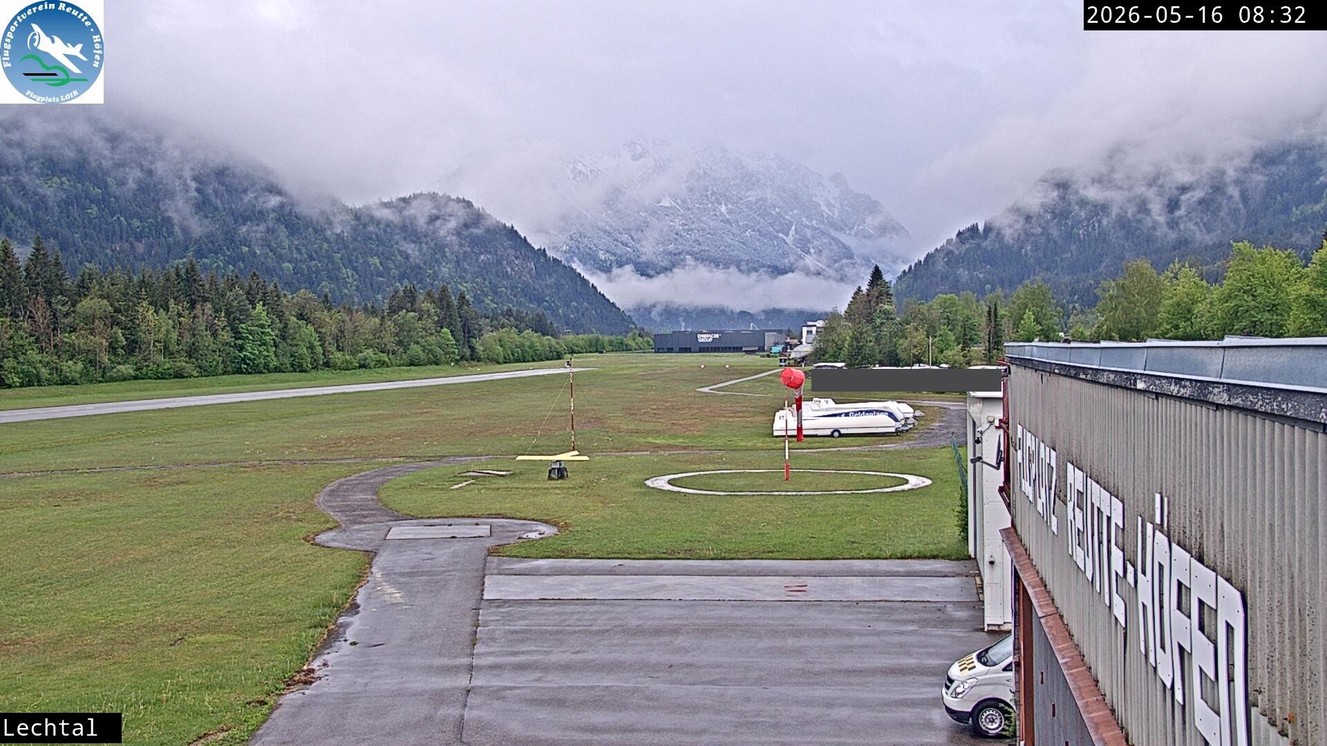 Archiv Foto Webcam Flugplatz Höfen, Tirol