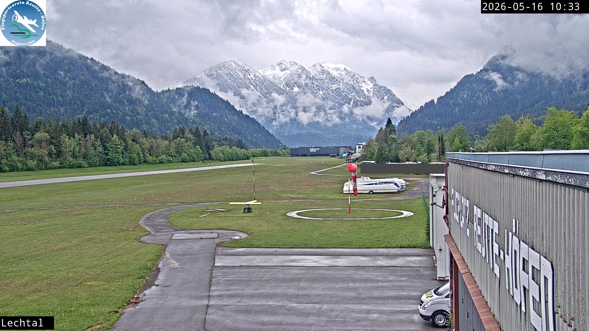 Archiv Foto Webcam Flugplatz Höfen, Tirol