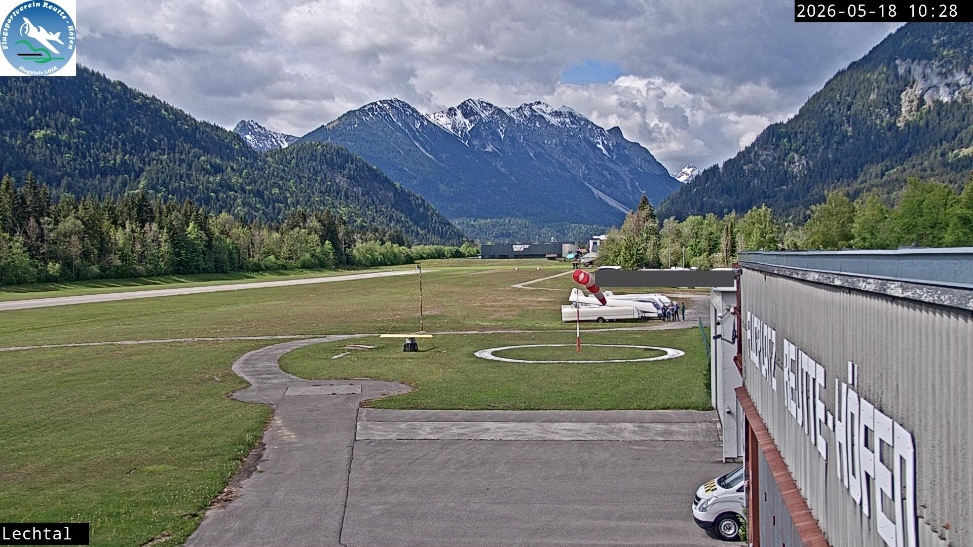 Archiv Foto Webcam Flugplatz Höfen, Tirol