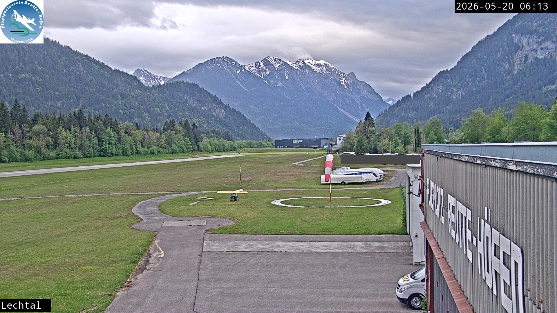 Archiv Foto Webcam Flugplatz Höfen, Tirol