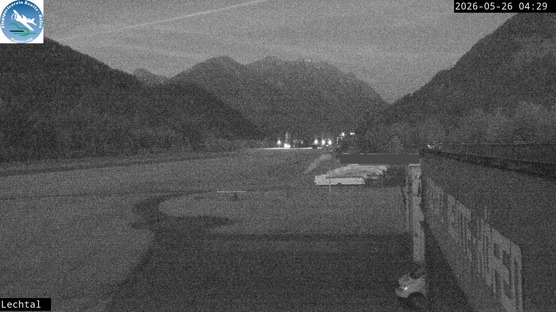 Archiv Foto Webcam Flugplatz Höfen, Tirol