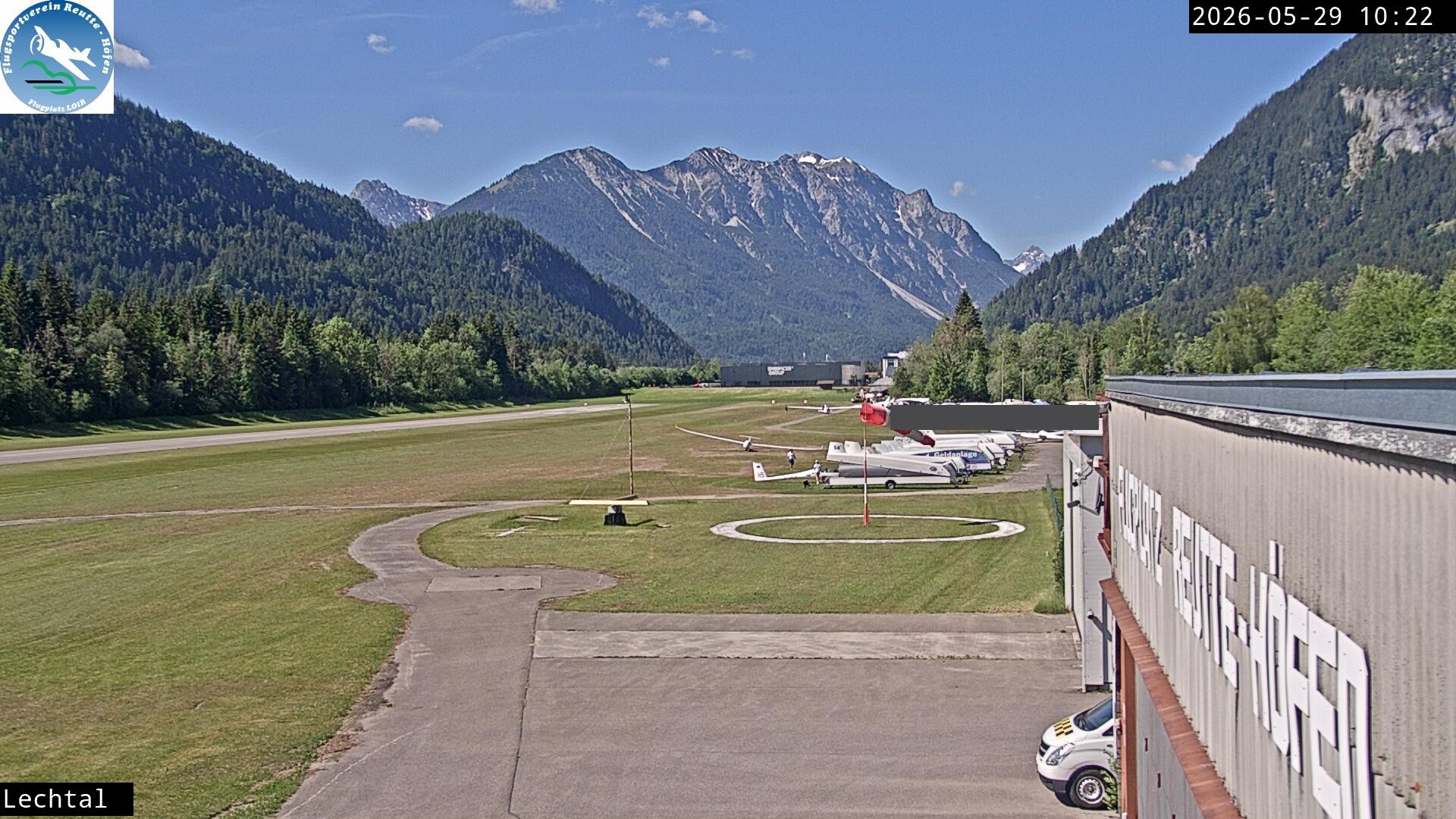 Archiv Foto Webcam Flugplatz Höfen, Tirol