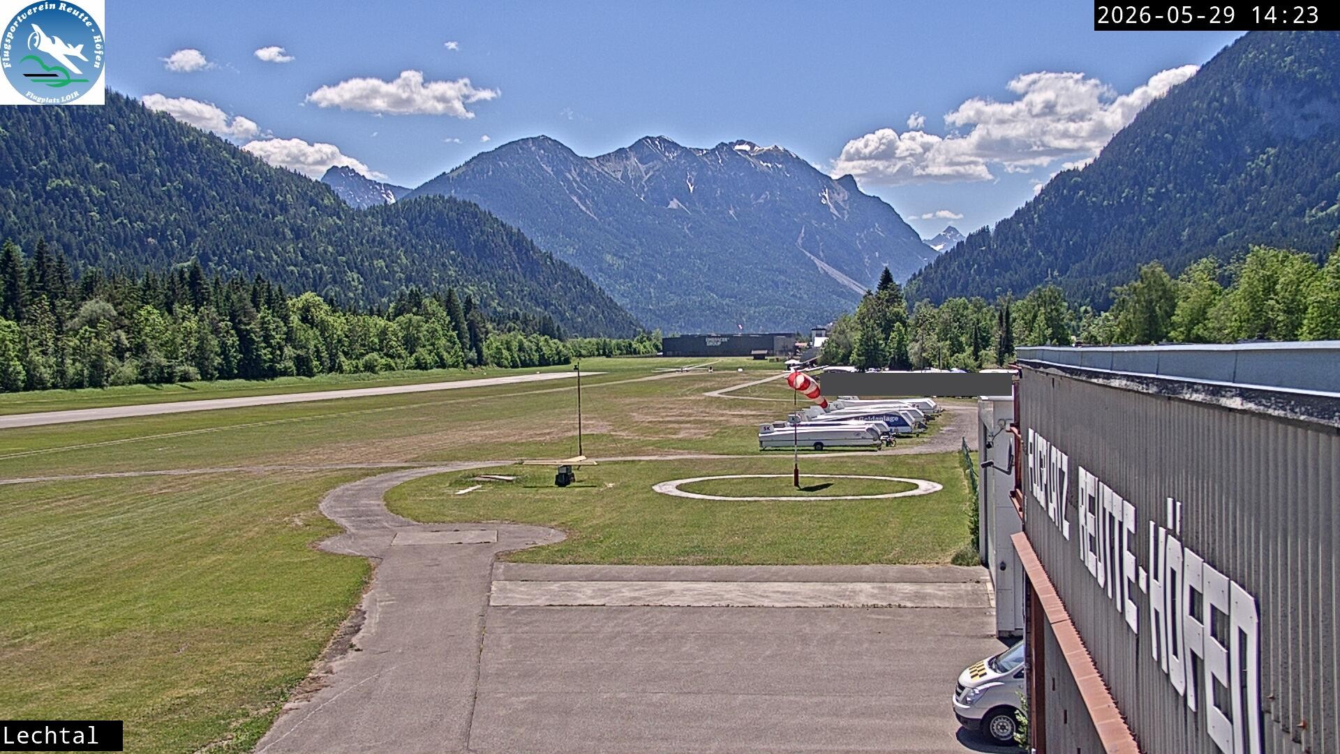 Archiv Foto Webcam Flugplatz Höfen, Tirol