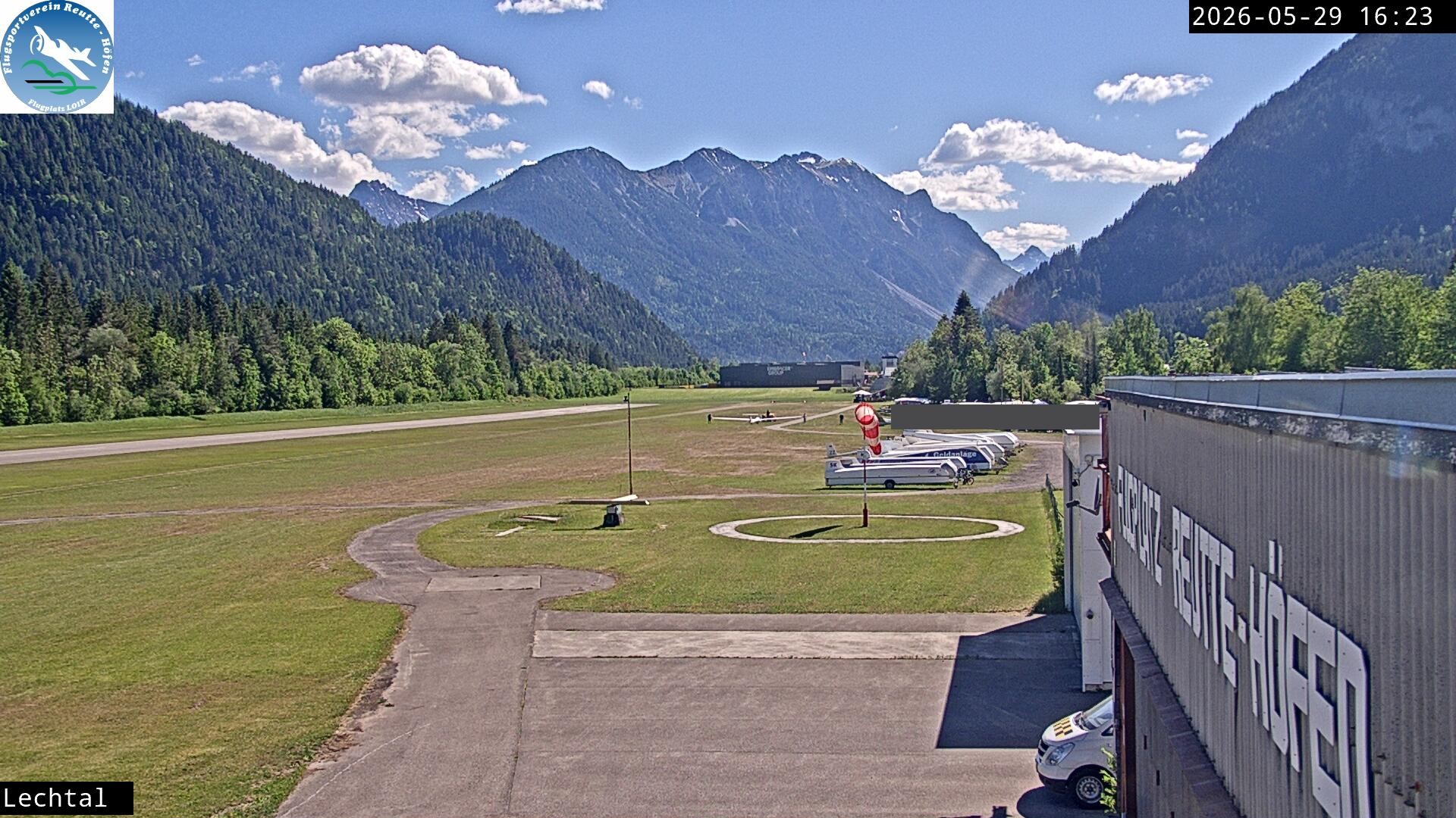 Archiv Foto Webcam Flugplatz Höfen, Tirol