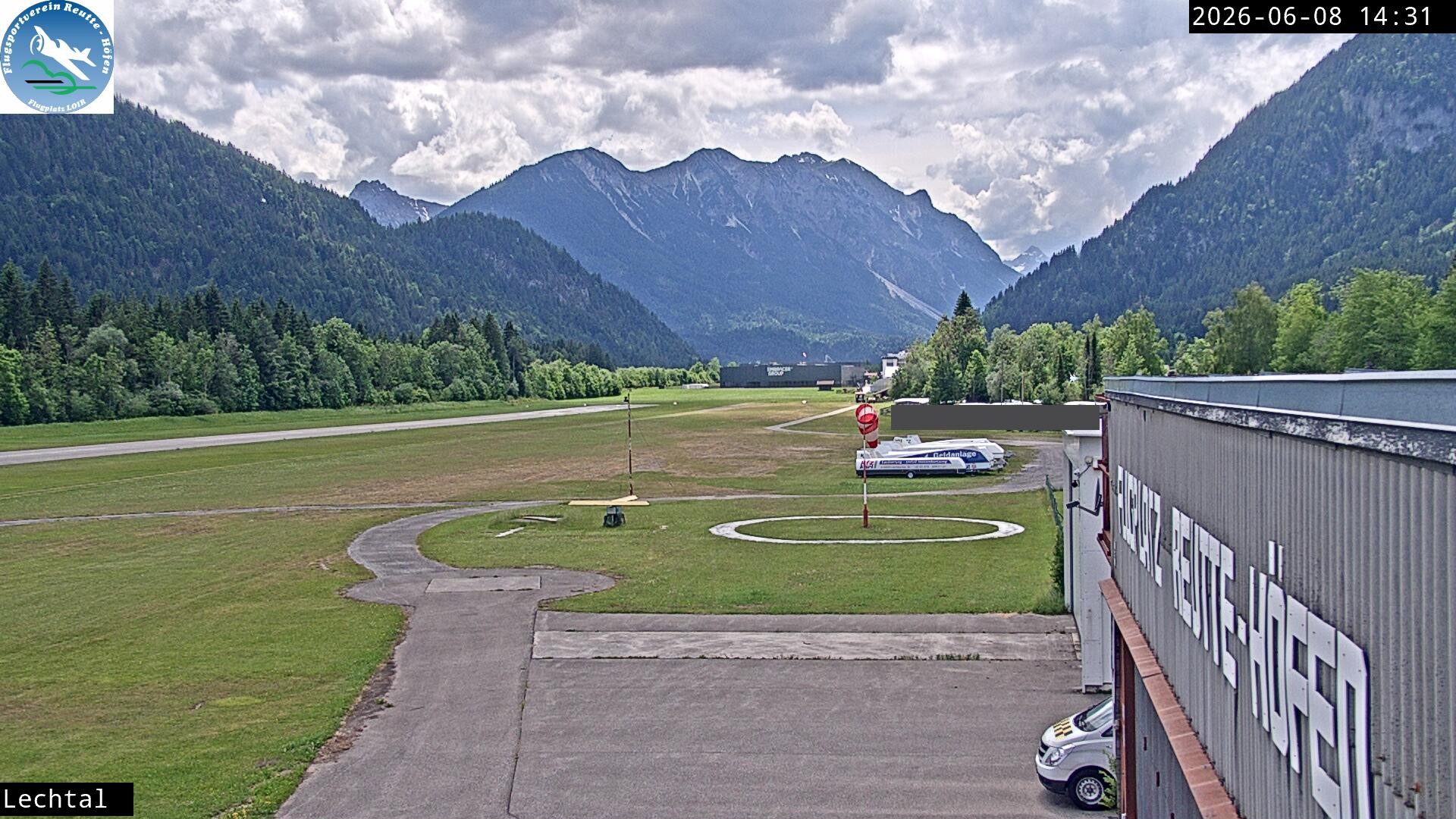 Archiv Foto Webcam Flugplatz Höfen, Tirol
