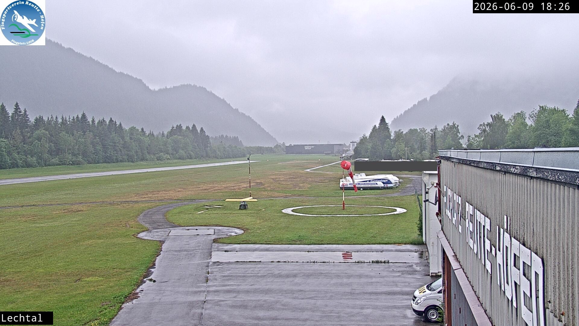 Archiv Foto Webcam Flugplatz Höfen, Tirol