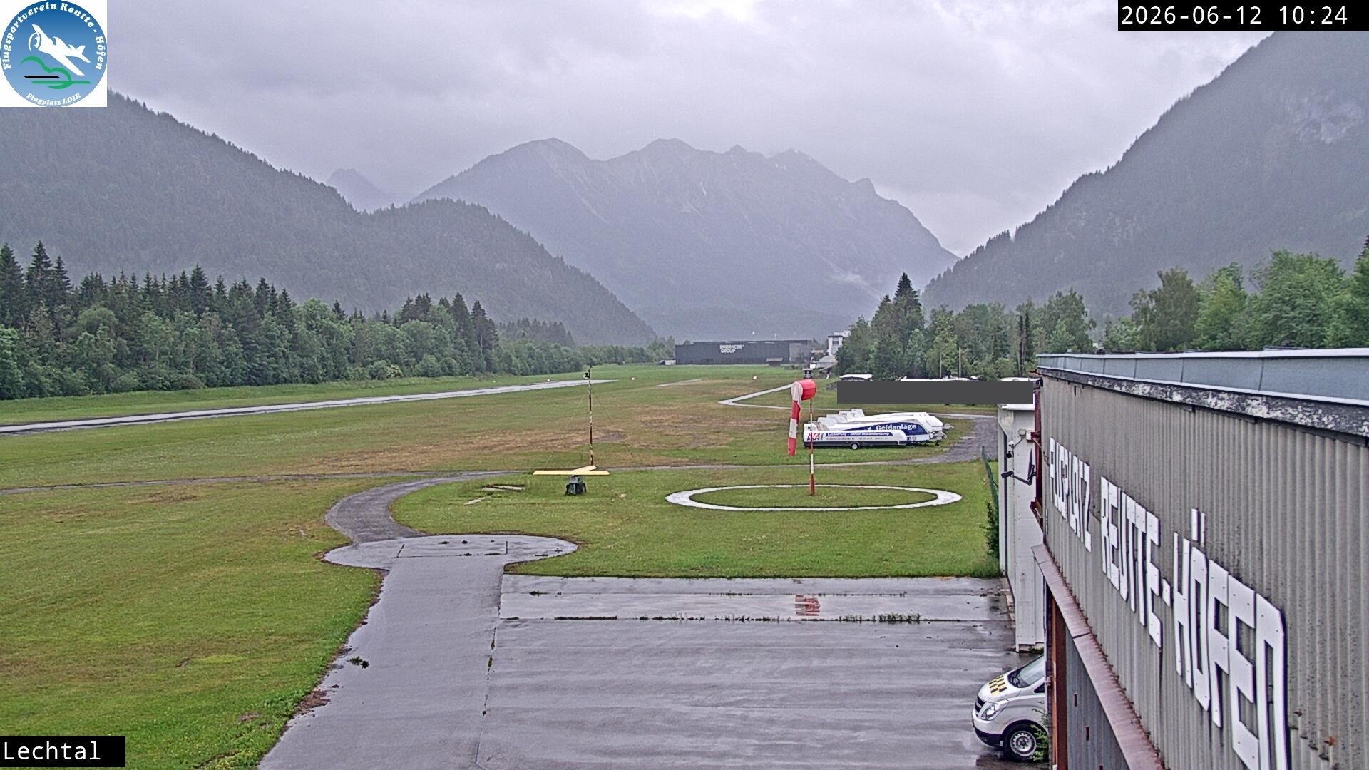 Archiv Foto Webcam Flugplatz Höfen, Tirol