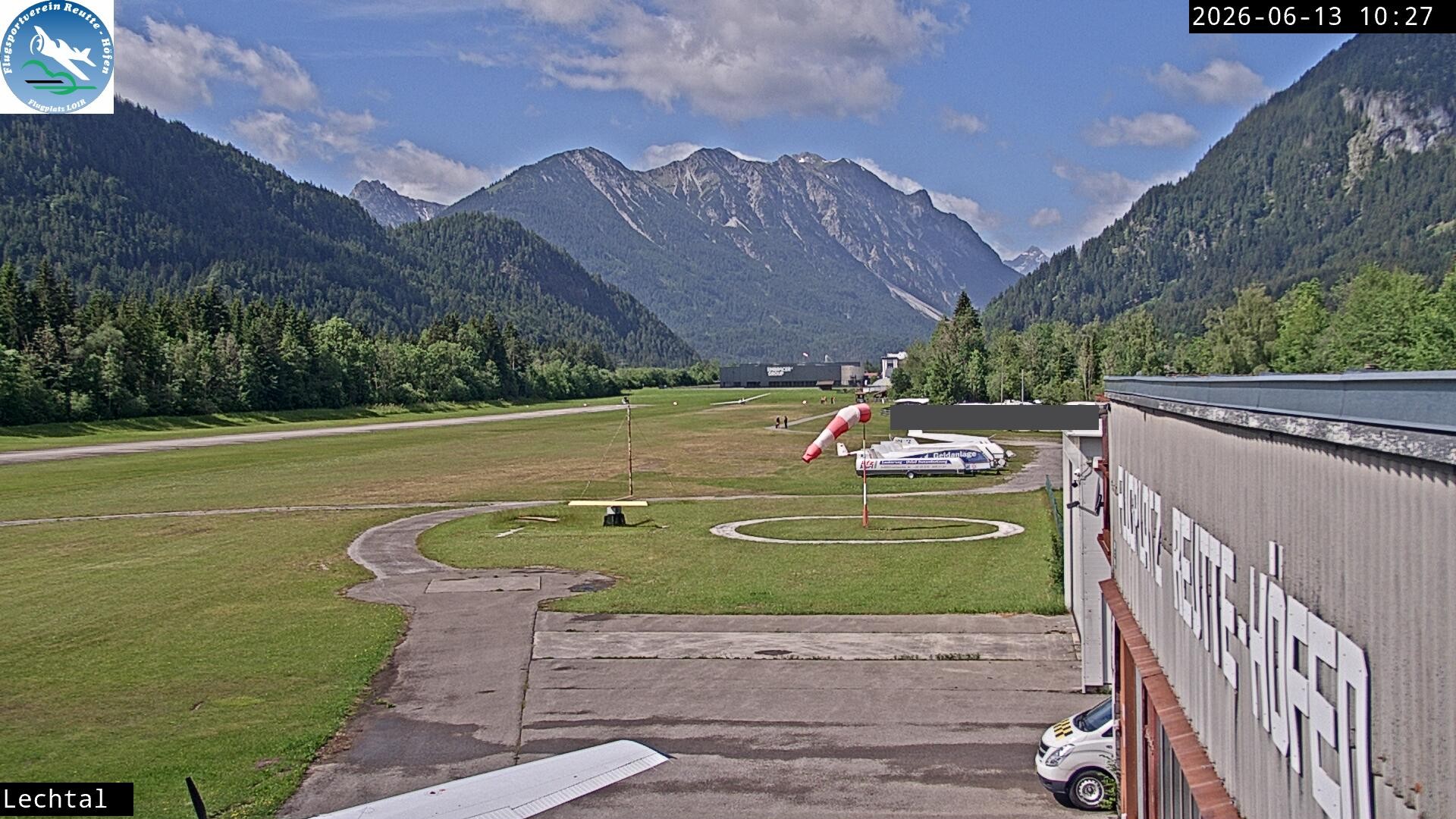 Archiv Foto Webcam Flugplatz Höfen, Tirol
