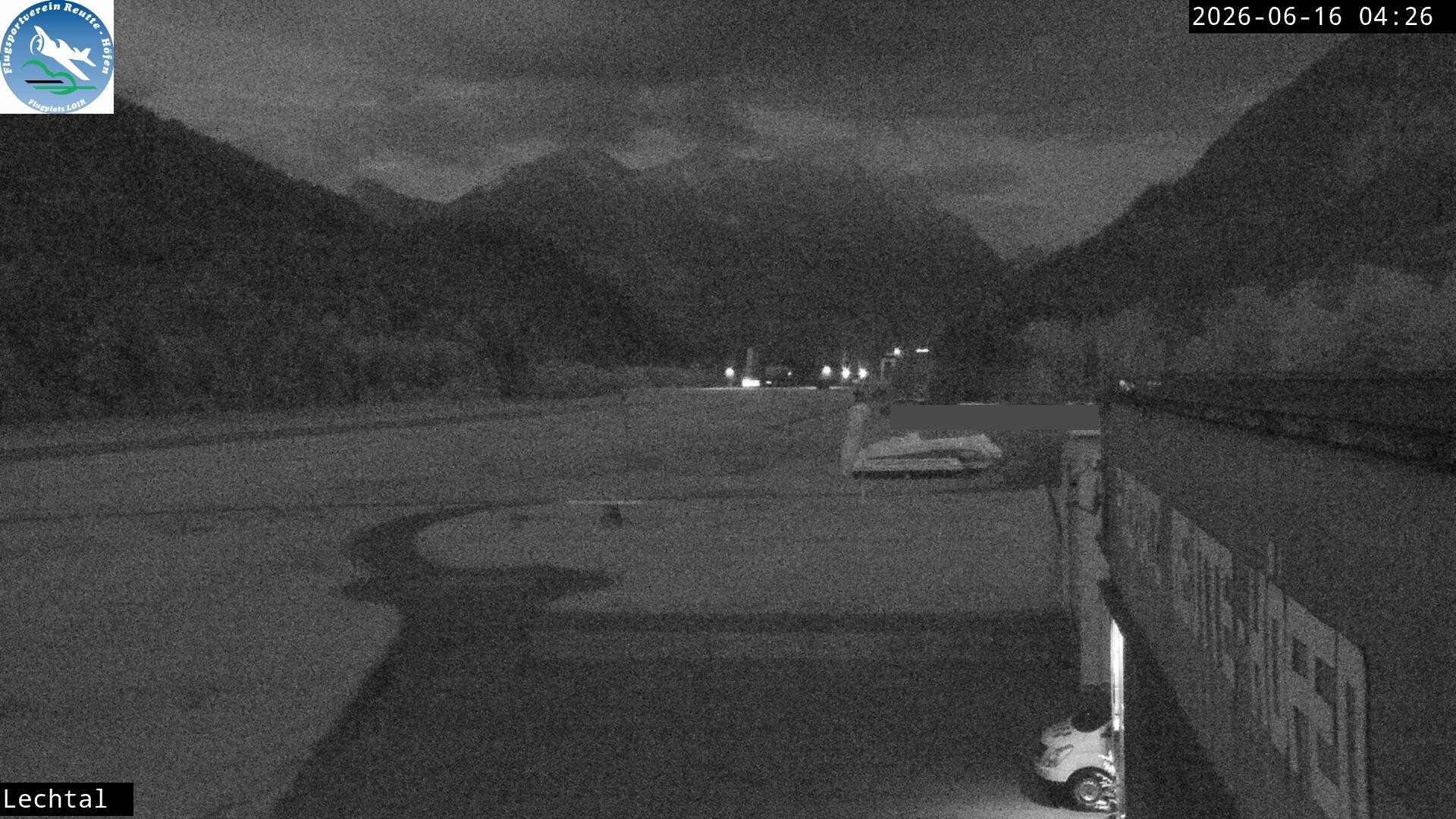 Archiv Foto Webcam Flugplatz Höfen, Tirol
