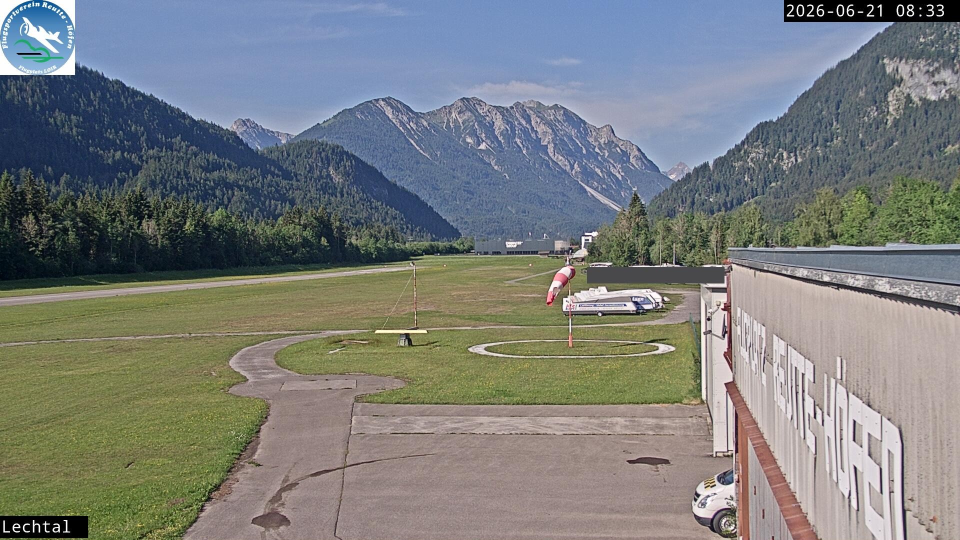 Archiv Foto Webcam Flugplatz Höfen, Tirol