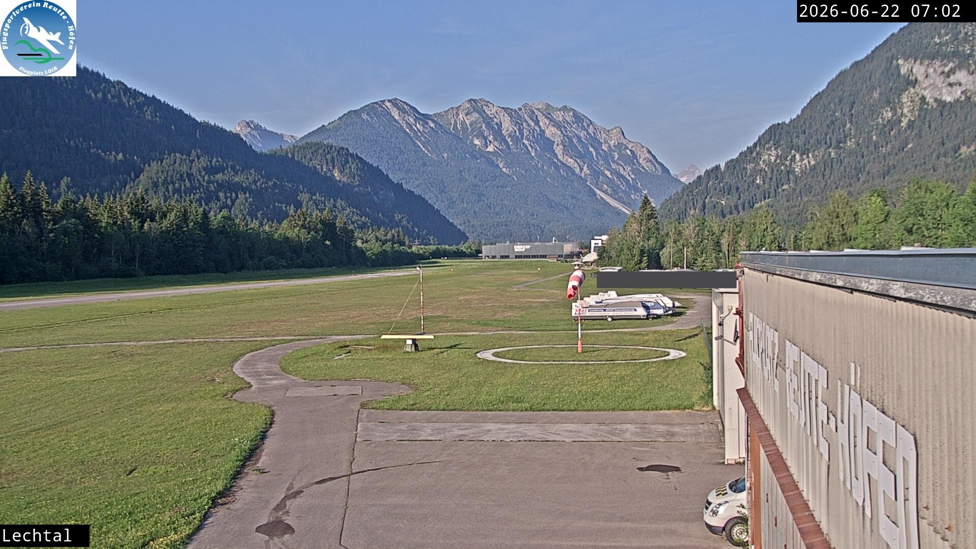Archiv Foto Webcam Flugplatz Höfen, Tirol