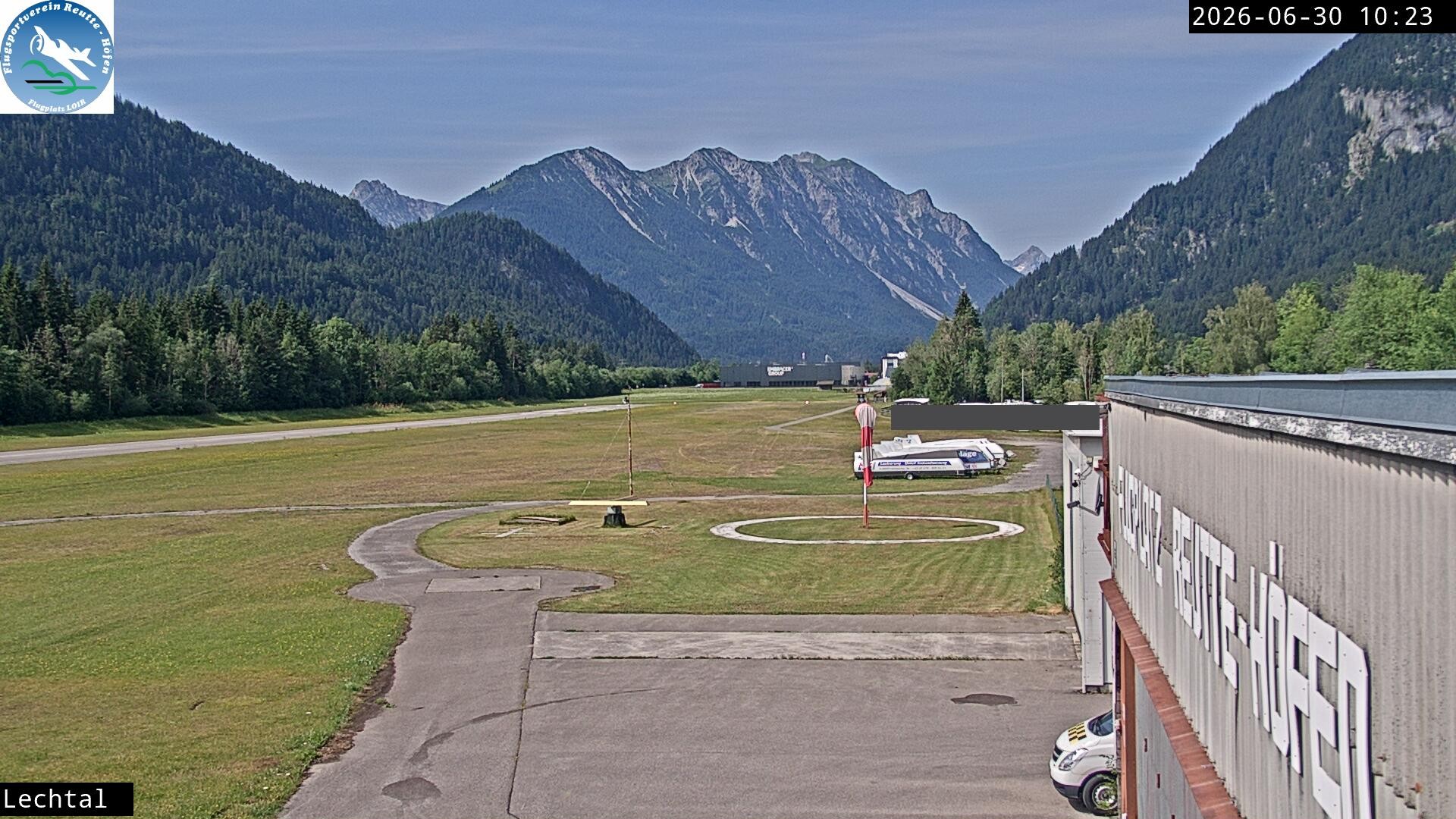 Archiv Foto Webcam Flugplatz Höfen, Tirol
