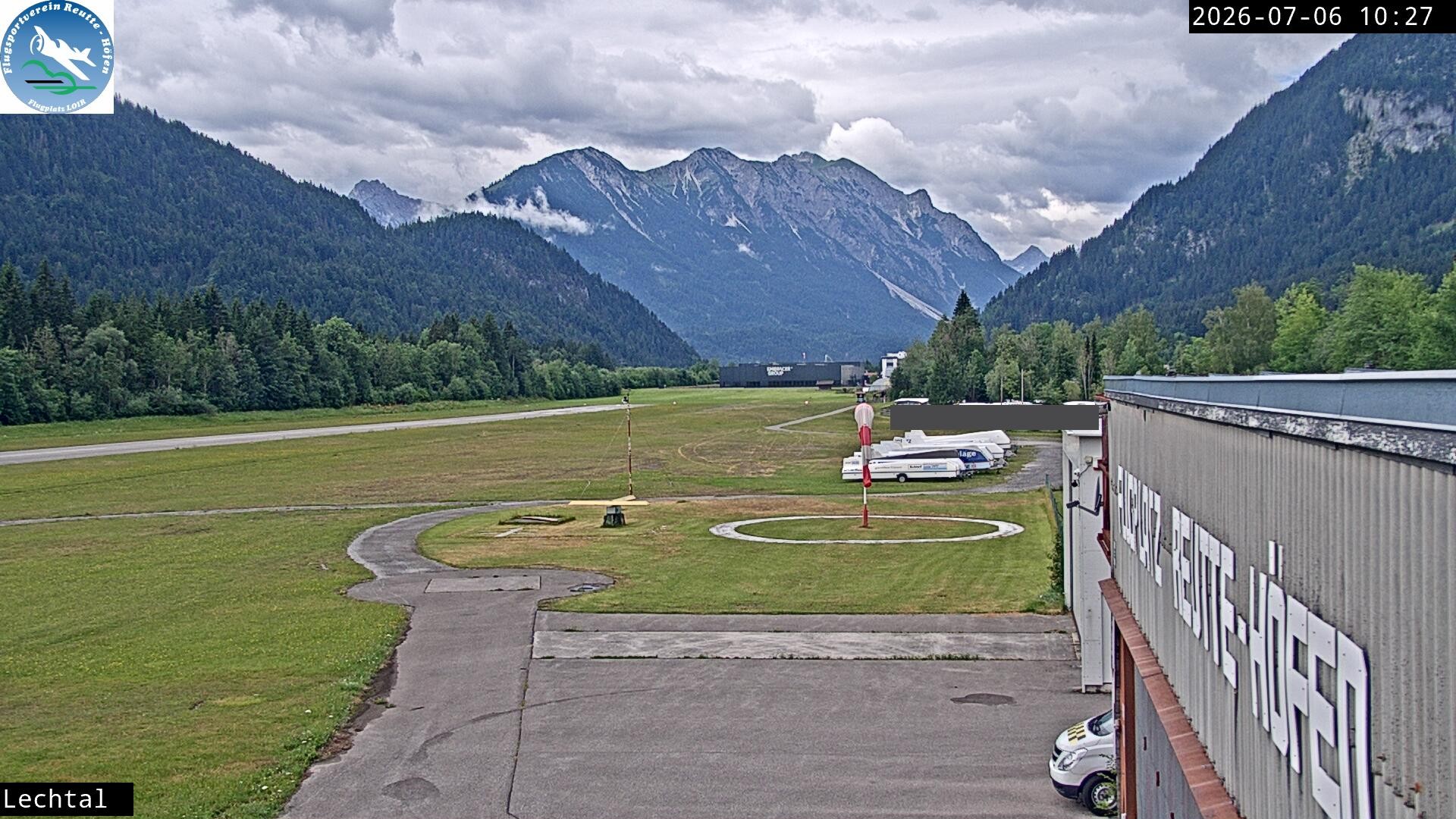 Archiv Foto Webcam Flugplatz Höfen, Tirol