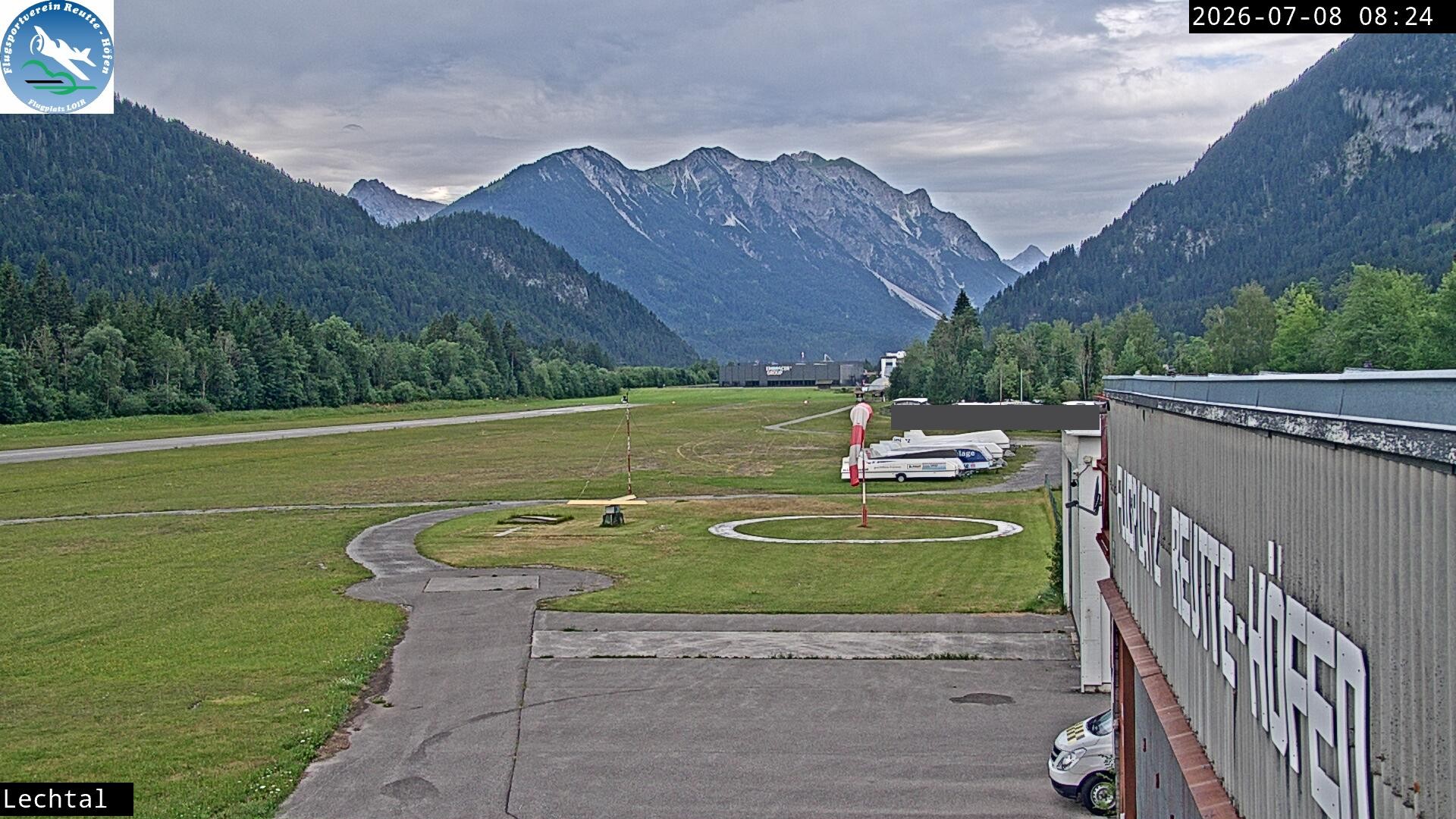 Archiv Foto Webcam Flugplatz Höfen, Tirol