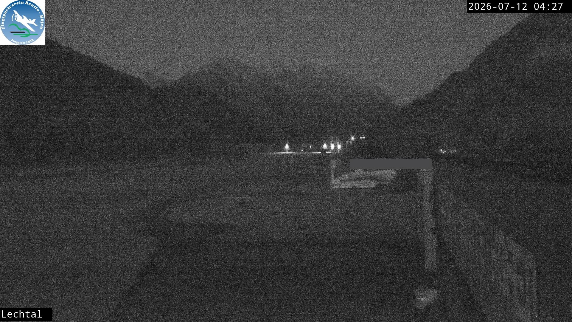 Archived image Webcam Hoefen airport, Tyrol