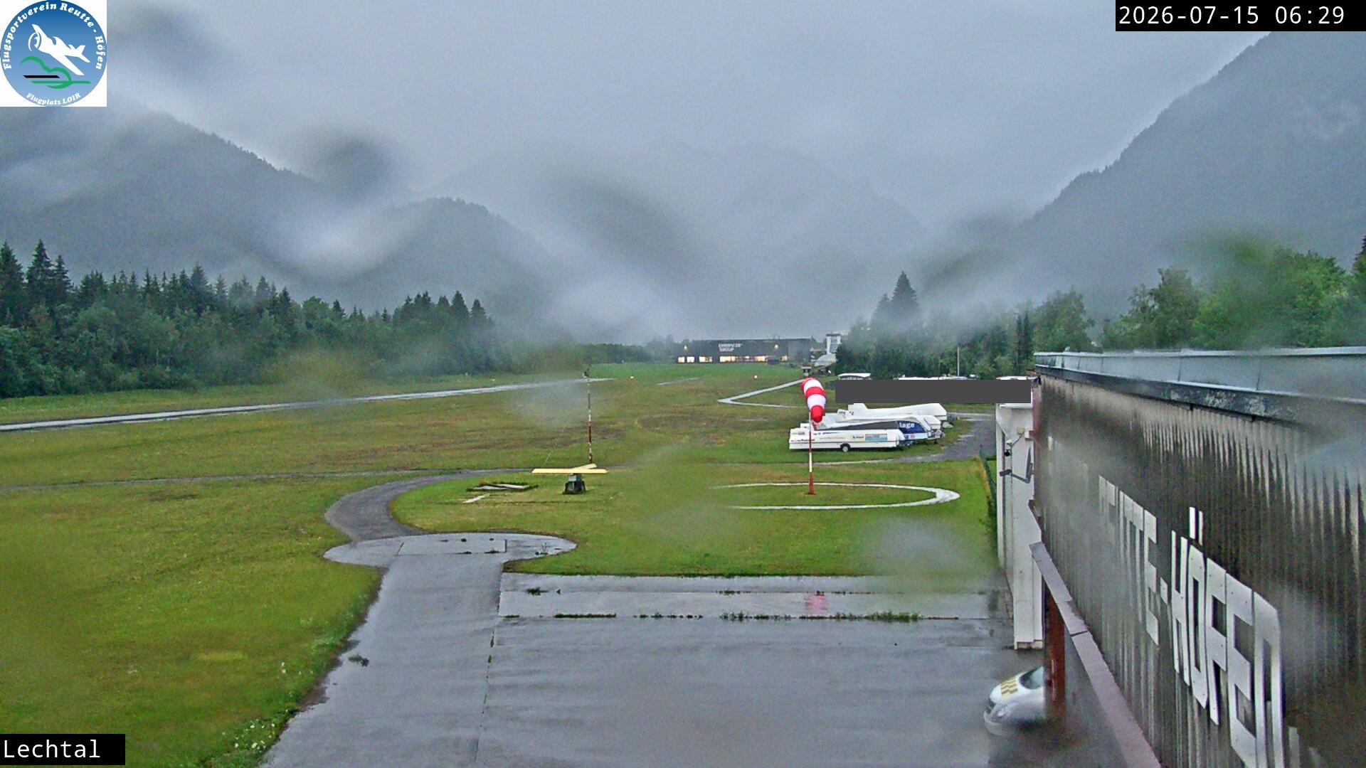 Archiv Foto Webcam Flugplatz Höfen, Tirol