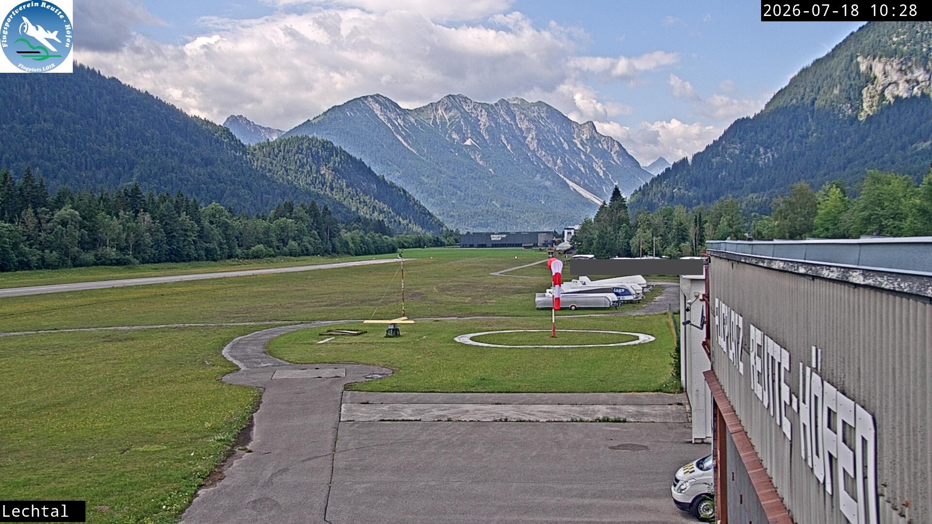 Archiv Foto Webcam Flugplatz Höfen, Tirol