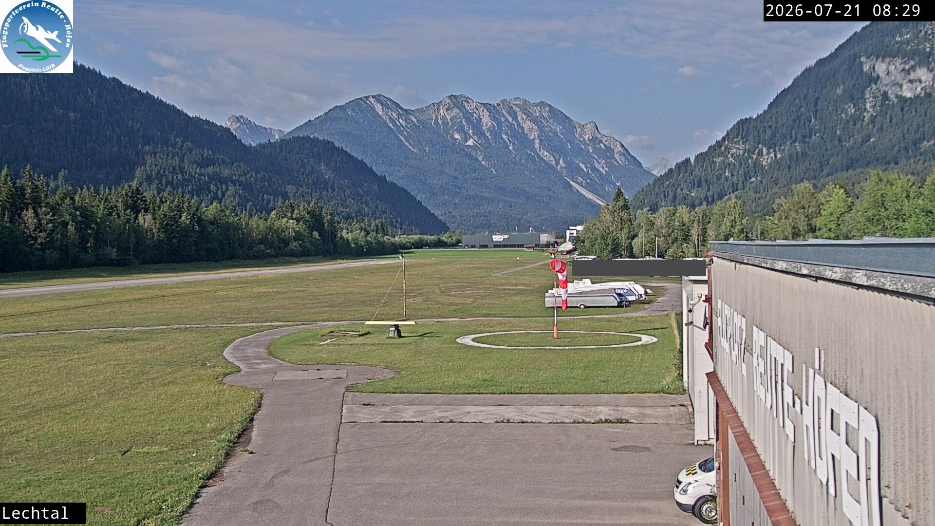 Archiv Foto Webcam Flugplatz Höfen, Tirol