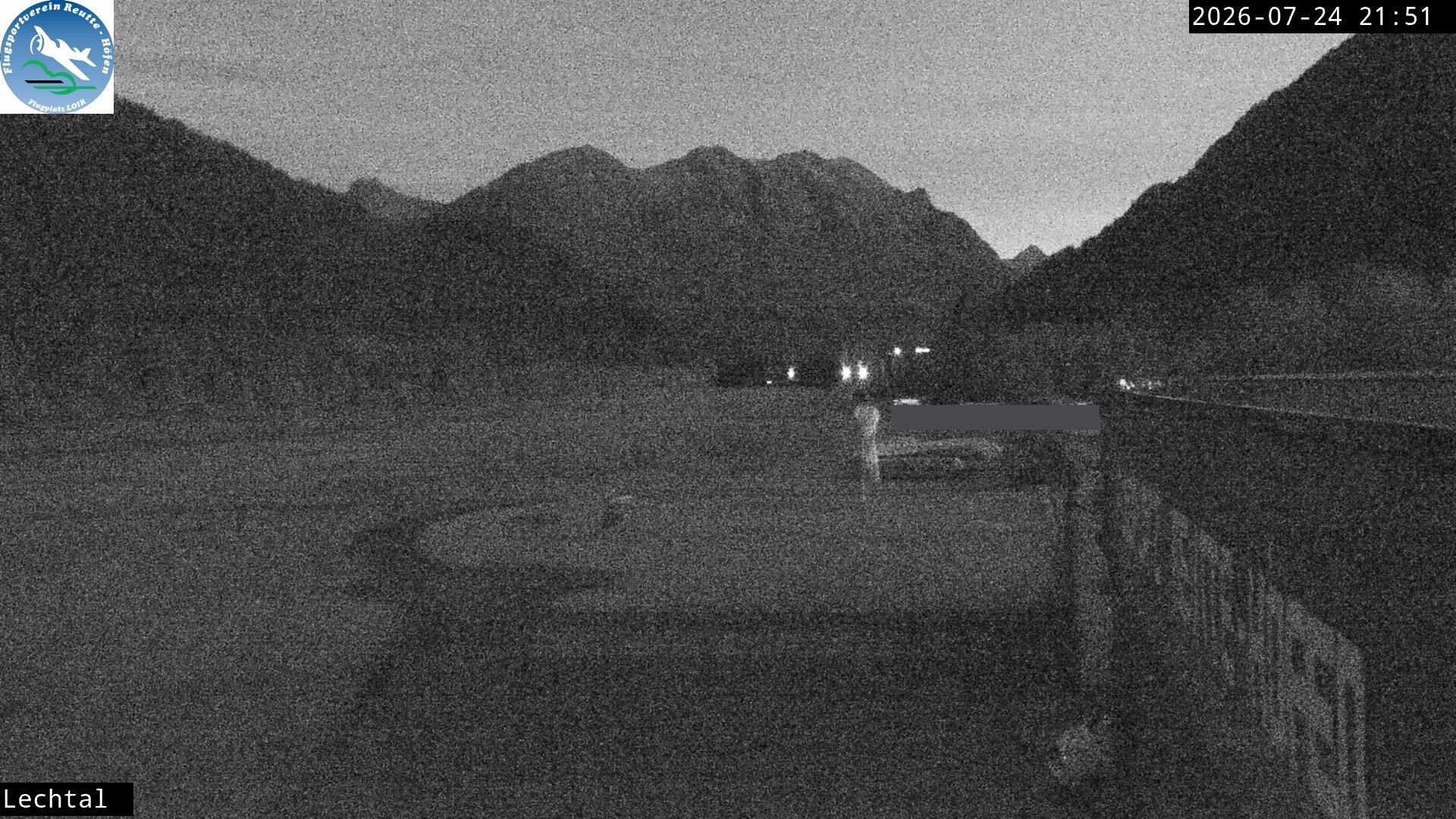 Archiv Foto Webcam Flugplatz Höfen, Tirol