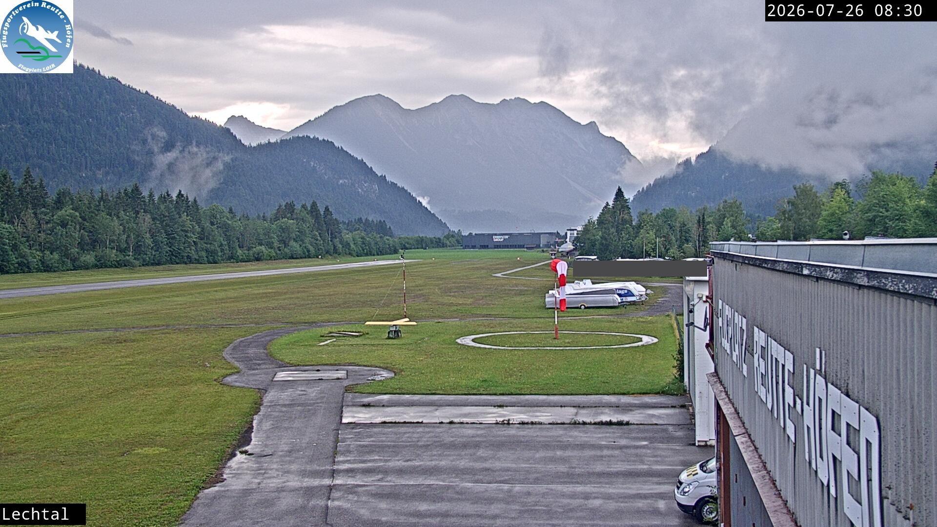 Archiv Foto Webcam Flugplatz Höfen, Tirol