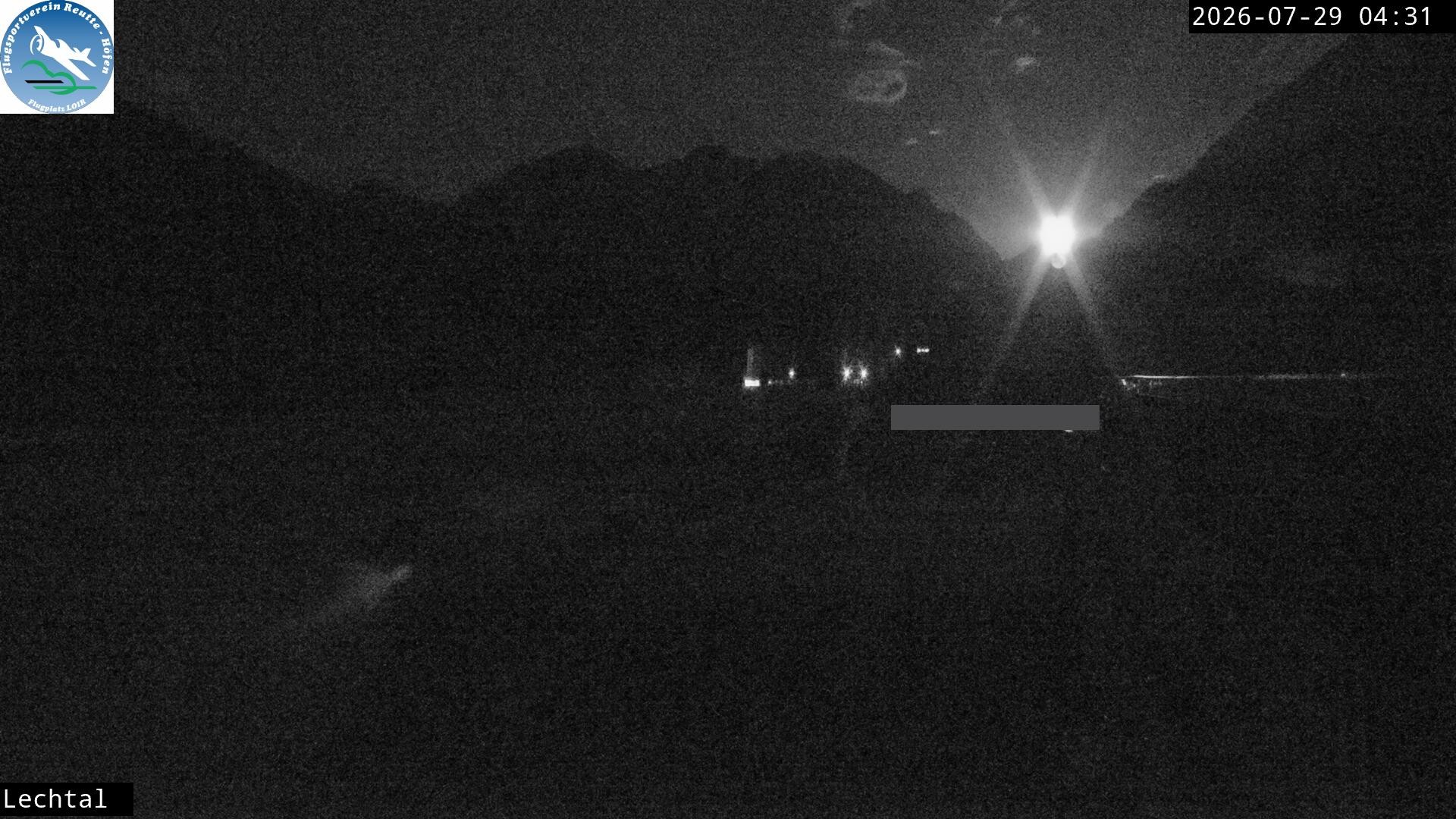 Archived image Webcam Hoefen airport, Tyrol