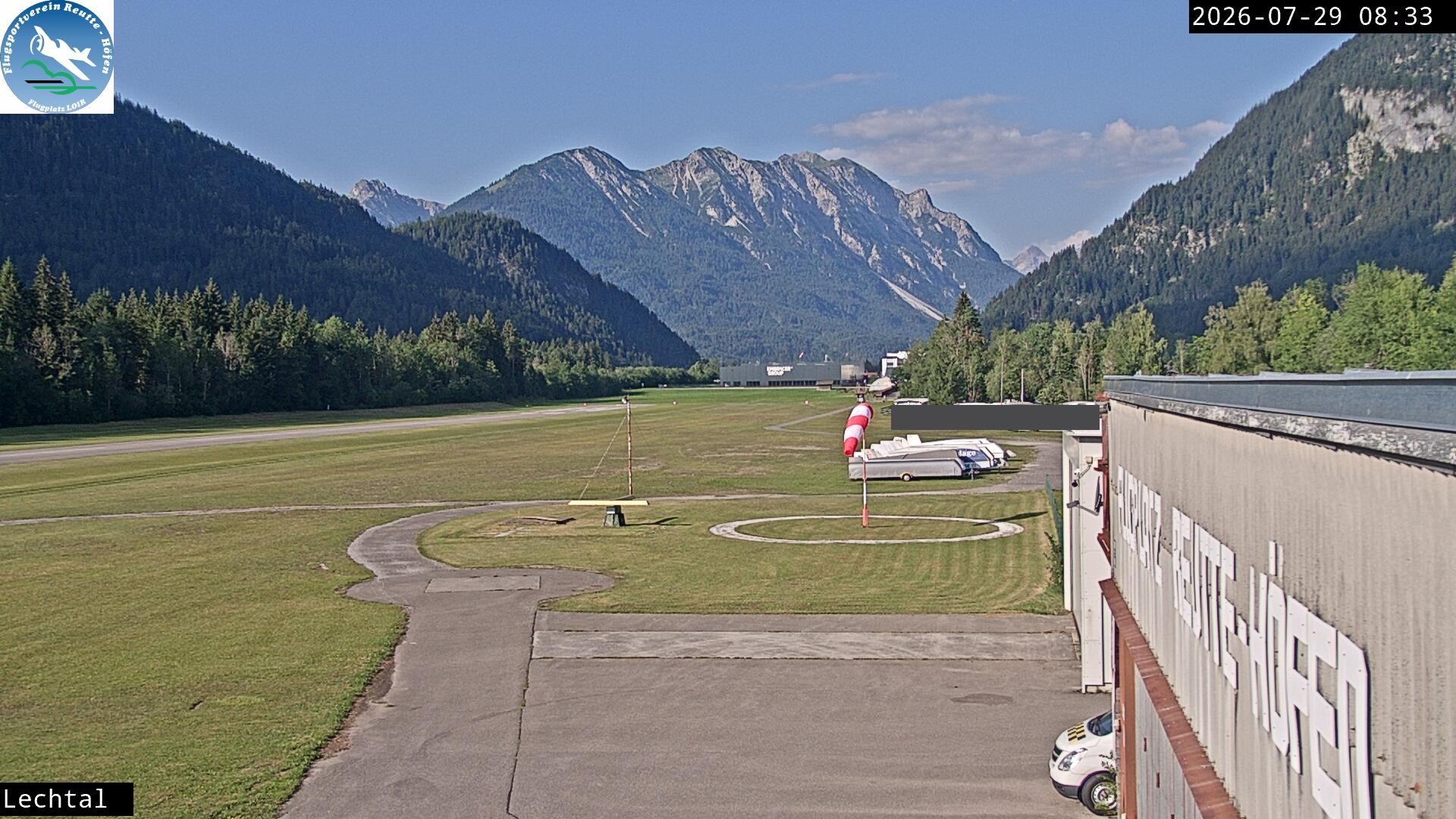 Archiv Foto Webcam Flugplatz Höfen, Tirol