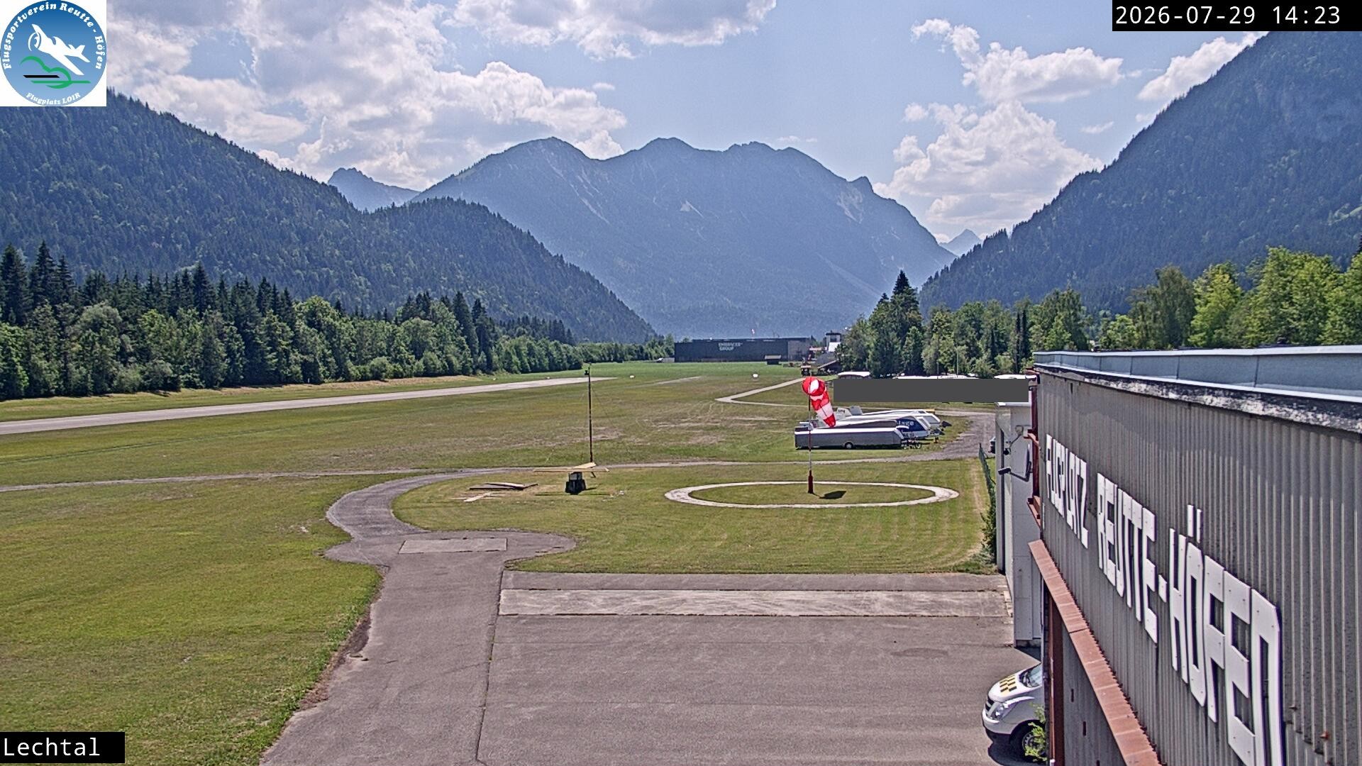 Archiv Foto Webcam Flugplatz Höfen, Tirol