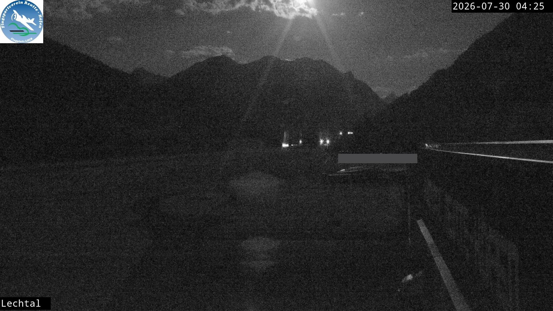 Archiv Foto Webcam Flugplatz Höfen, Tirol