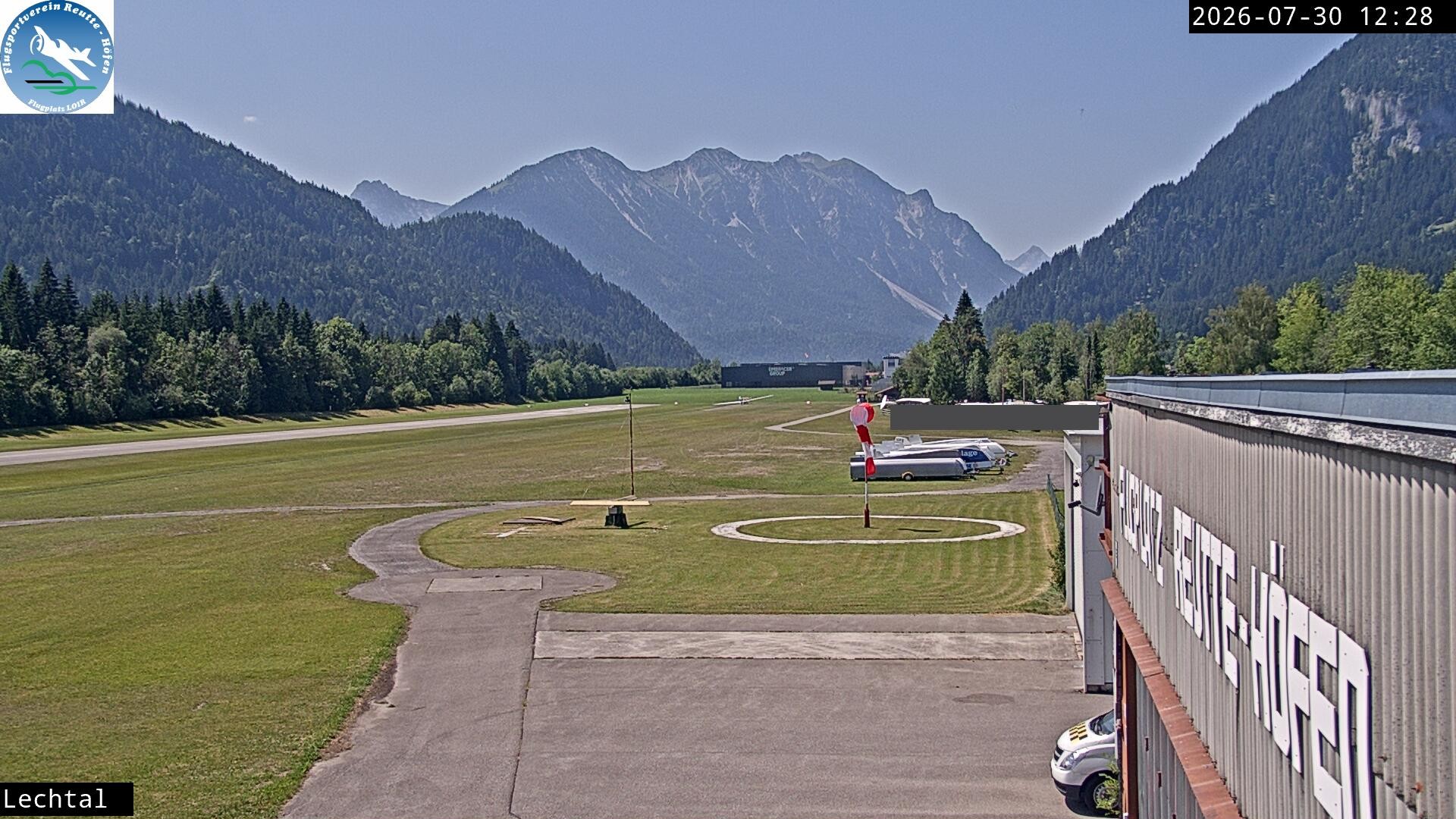 Archiv Foto Webcam Flugplatz Höfen, Tirol