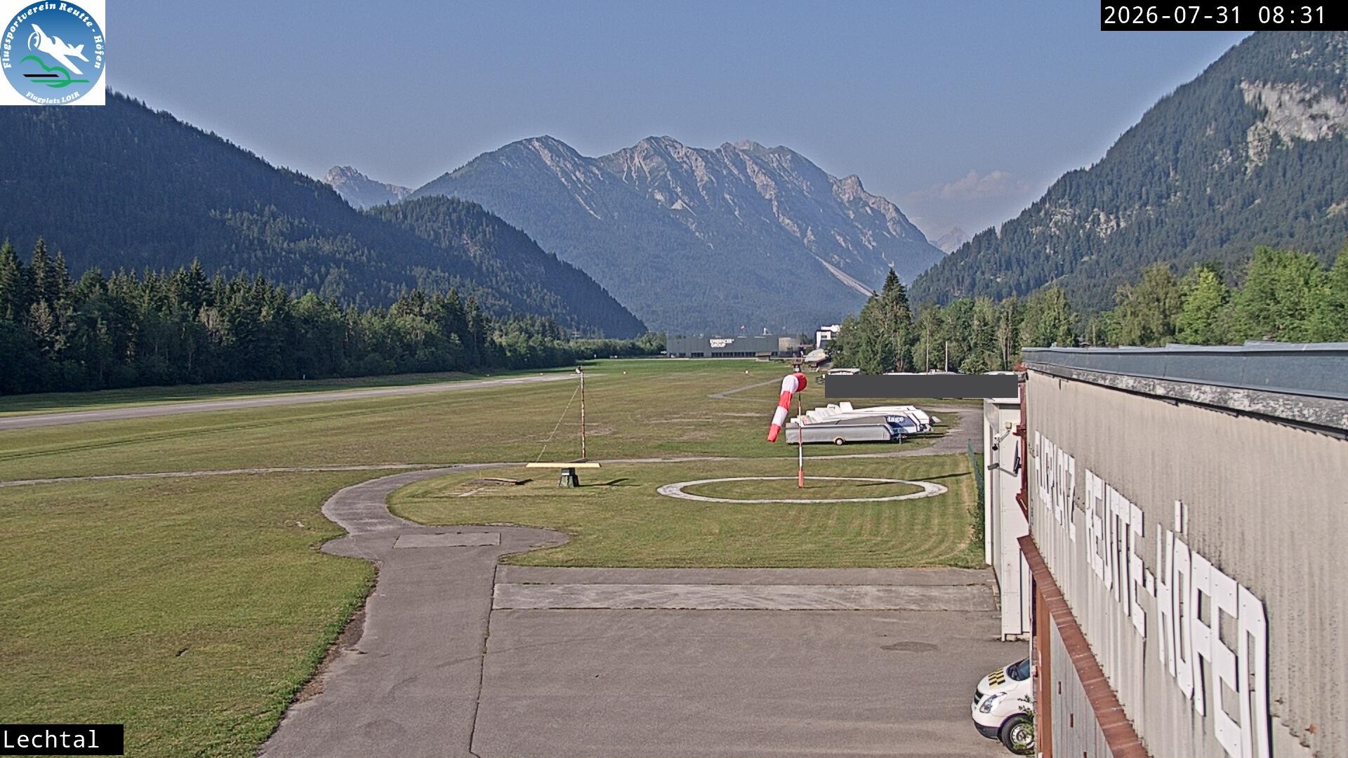 Archiv Foto Webcam Flugplatz Höfen, Tirol