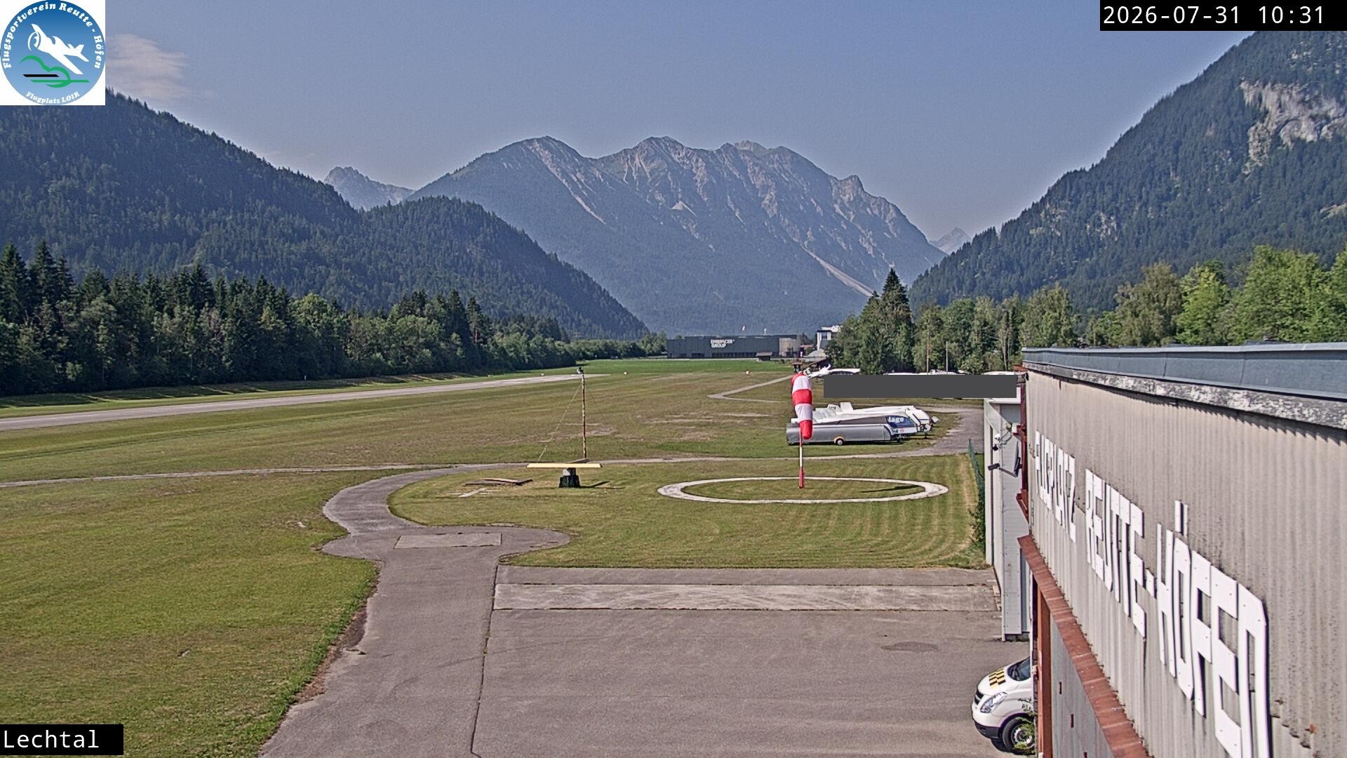 Archiv Foto Webcam Flugplatz Höfen, Tirol