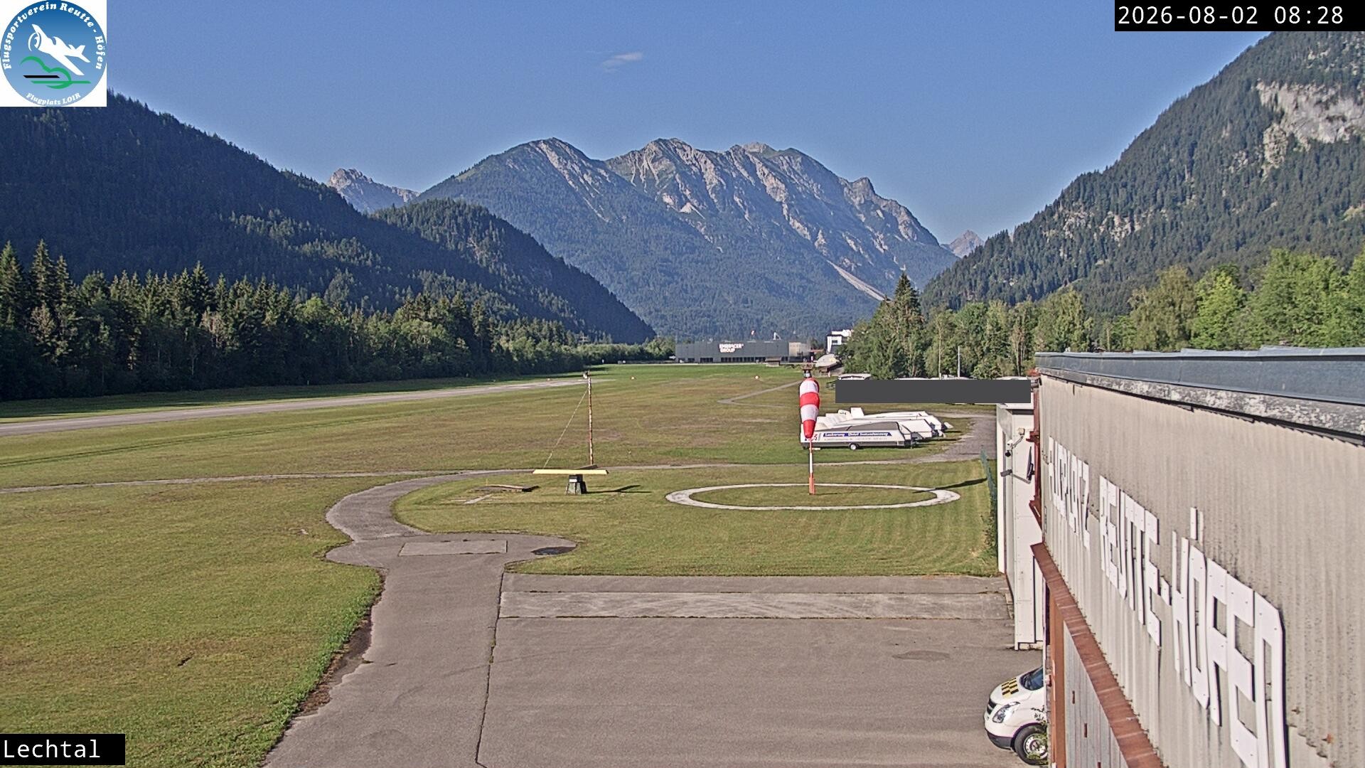 Archiv Foto Webcam Flugplatz Höfen, Tirol