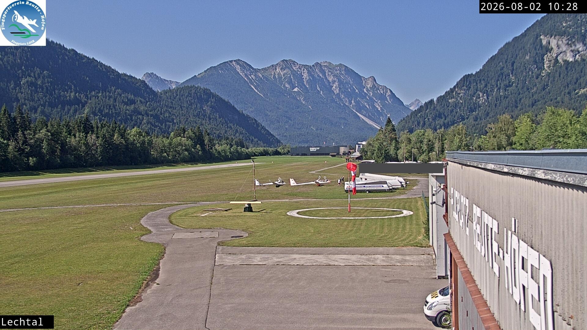 Archiv Foto Webcam Flugplatz Höfen, Tirol