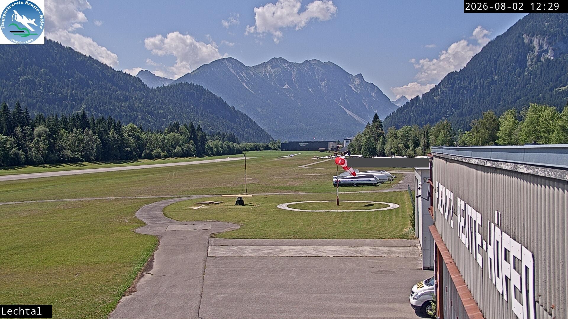 Archiv Foto Webcam Flugplatz Höfen, Tirol