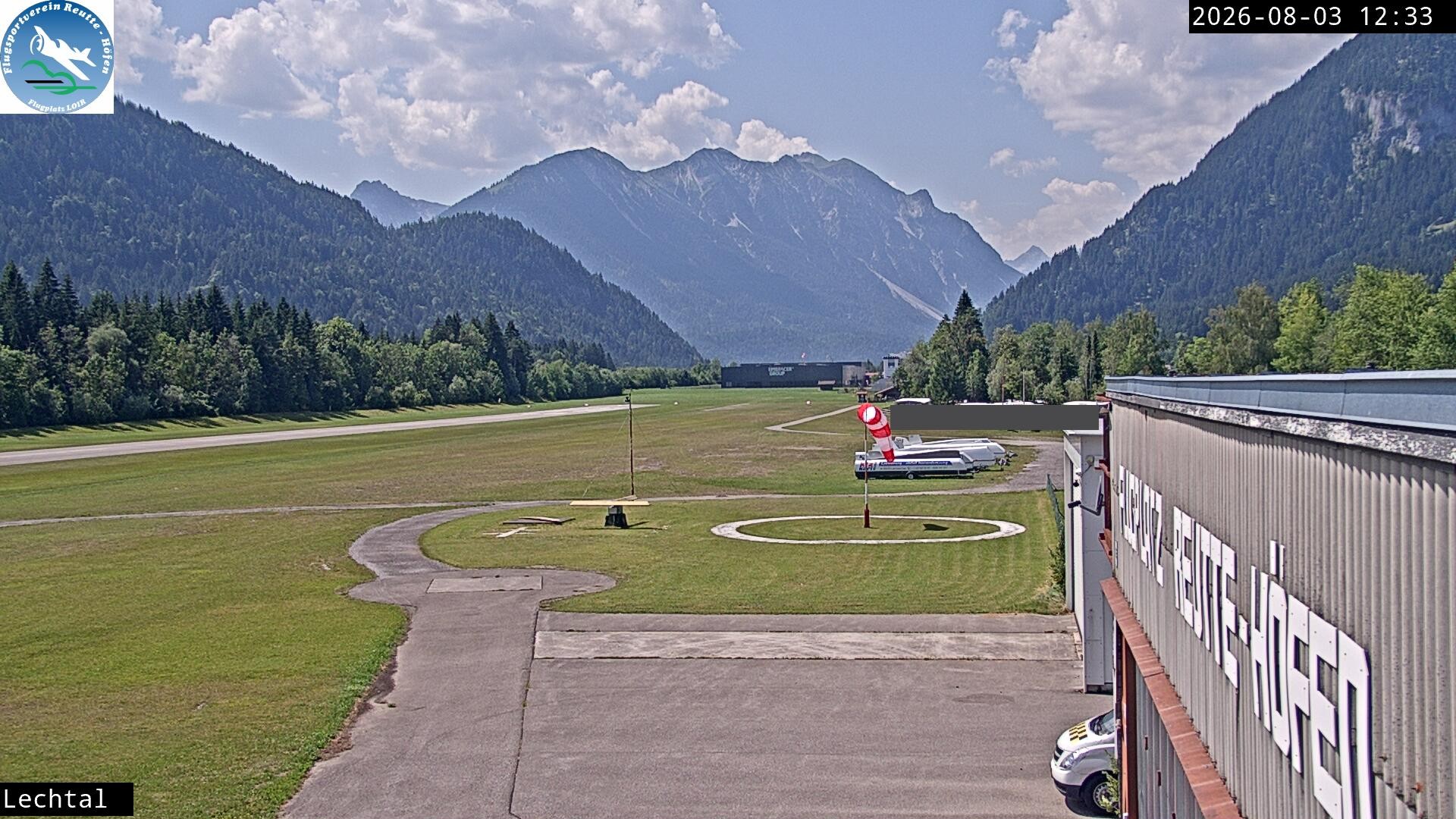 Archiv Foto Webcam Flugplatz Höfen, Tirol