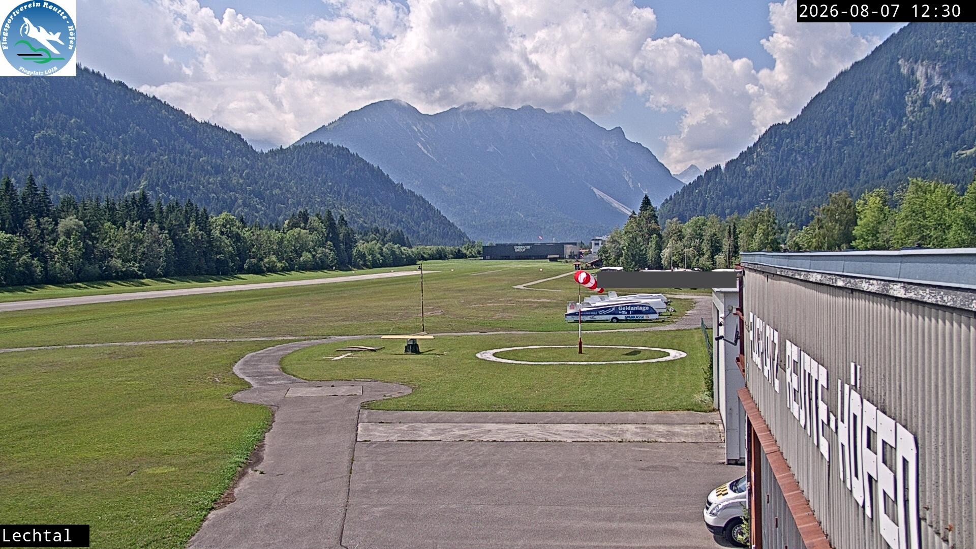 Archiv Foto Webcam Flugplatz Höfen, Tirol