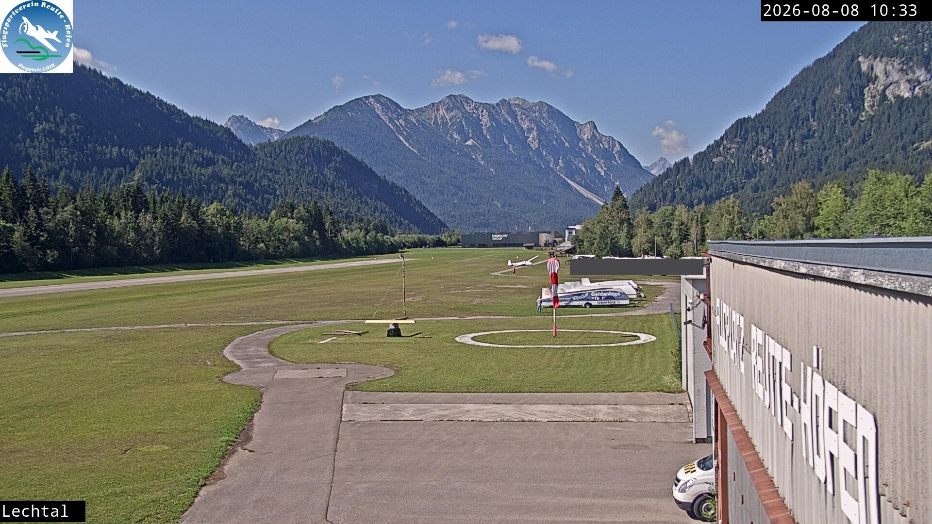 Archived image Webcam Hoefen airport, Tyrol